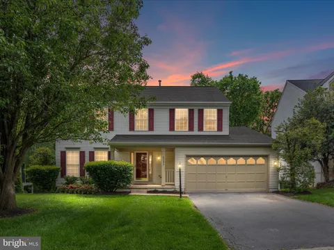 42833 Crowfoot Court, Ashburn, VA 20147 - MLS#: VALO2096474