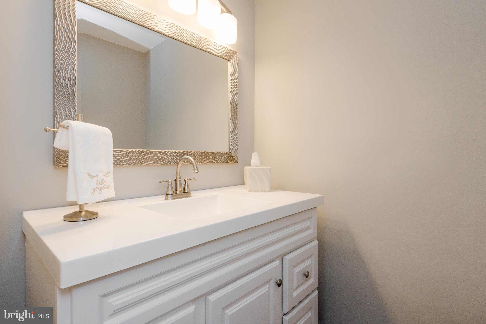 THE PROVINCES - Residential