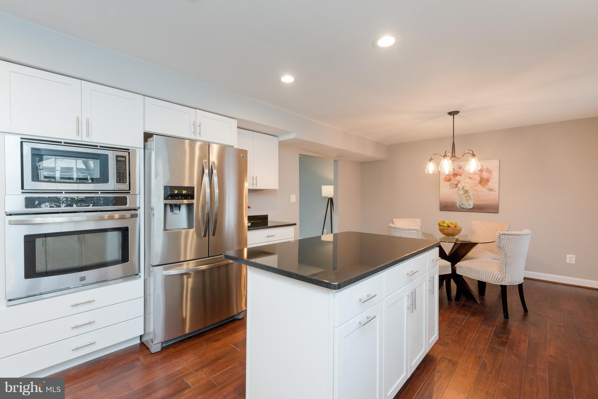 THE PROVINCES - Residential