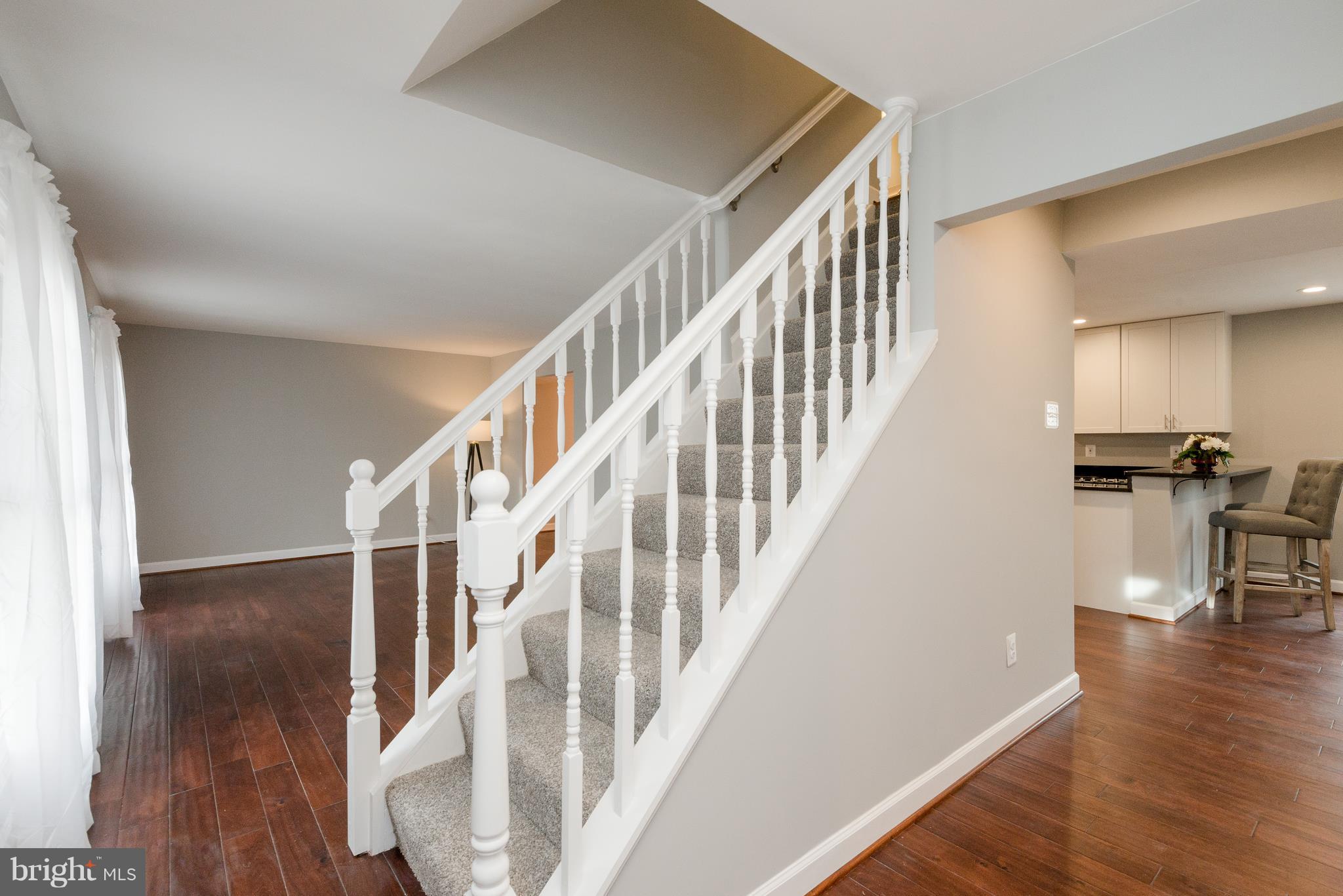 THE PROVINCES - Residential