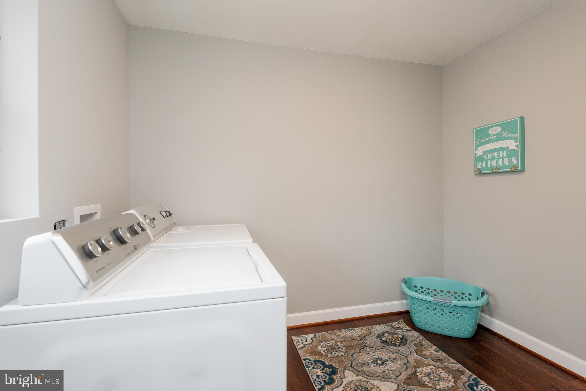 THE PROVINCES - Residential