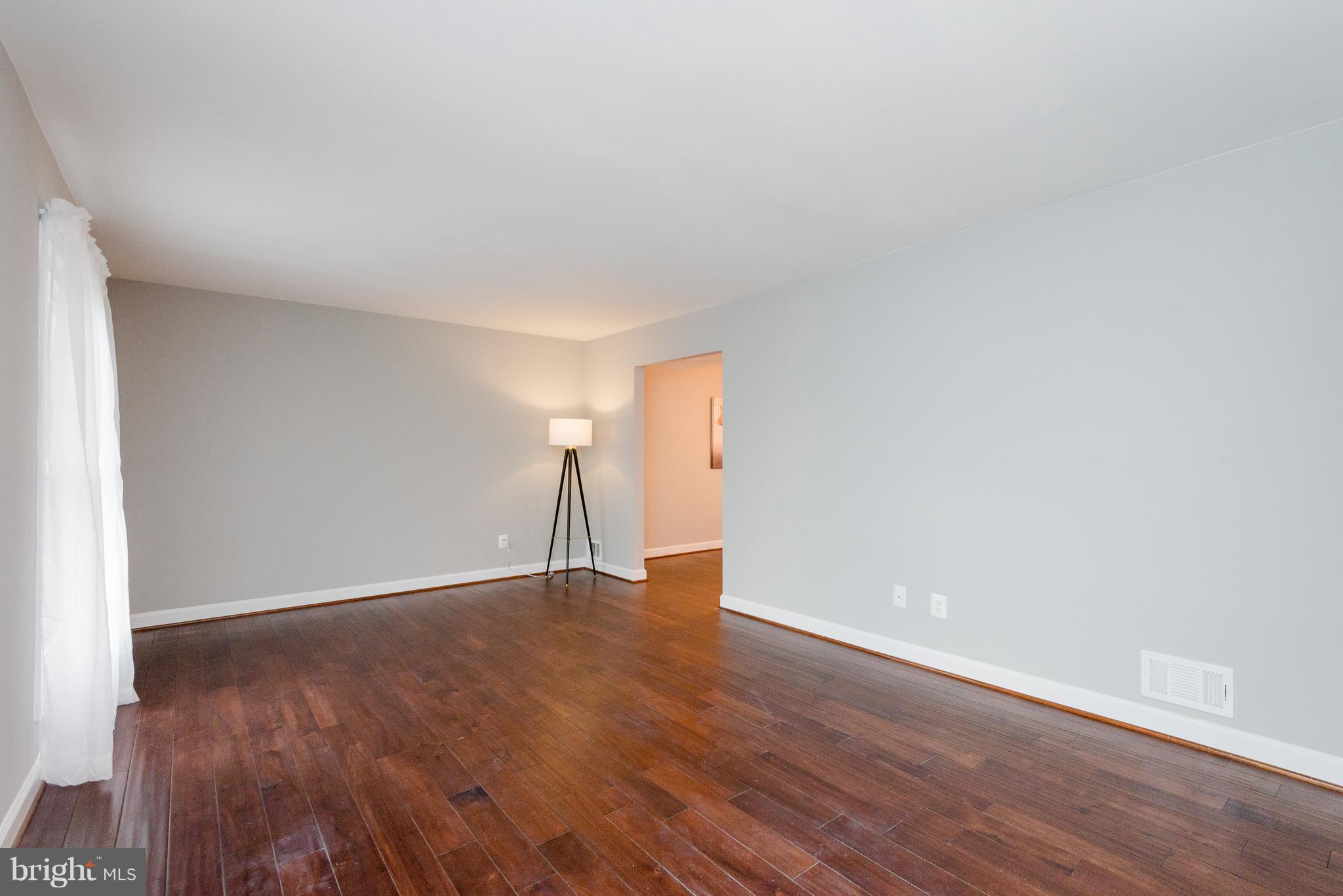 THE PROVINCES - Residential