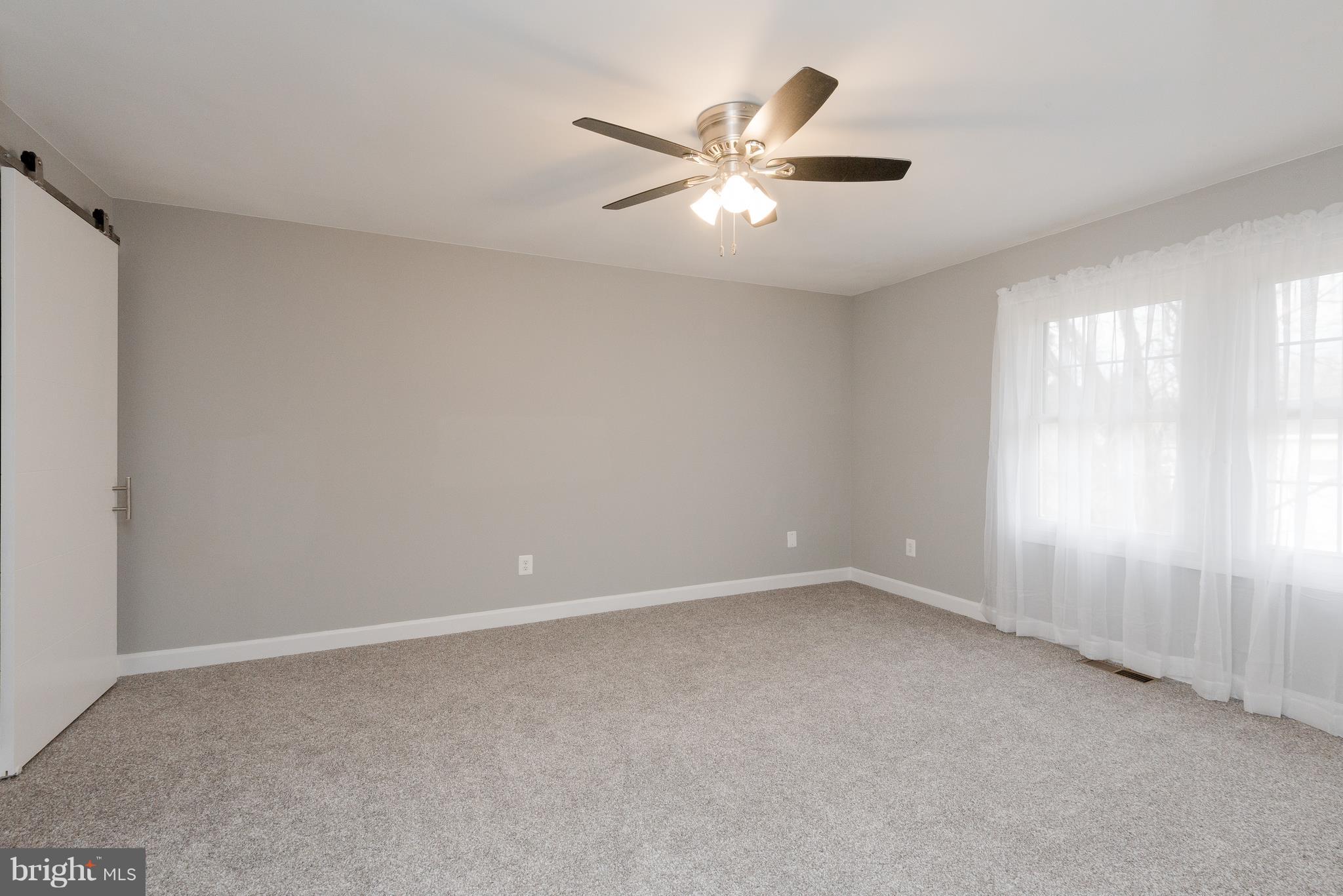 THE PROVINCES - Residential