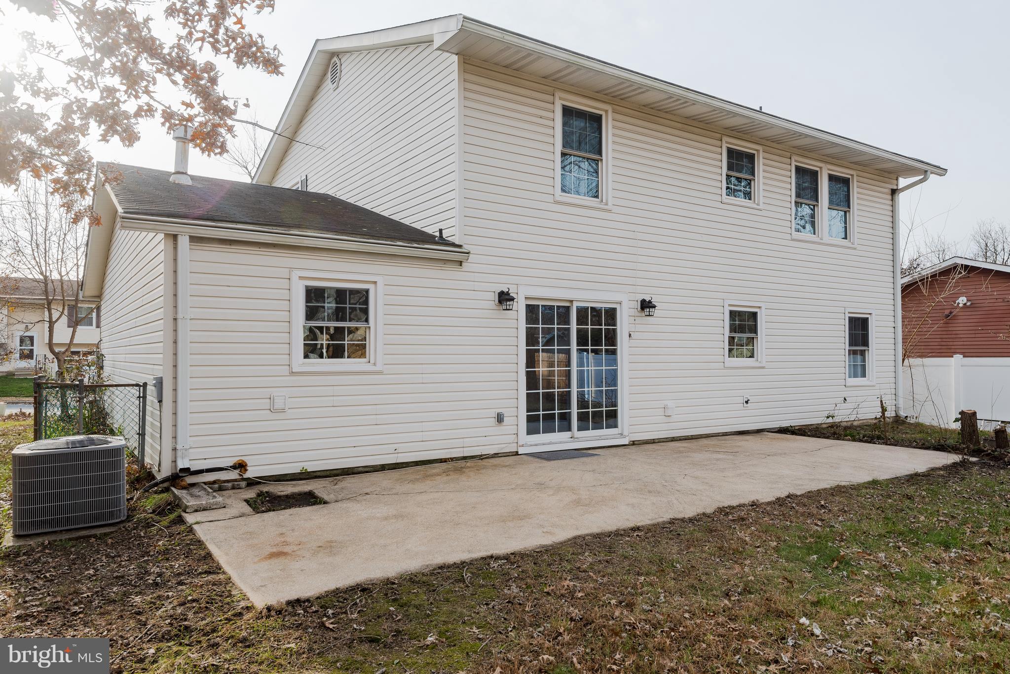 THE PROVINCES - Residential