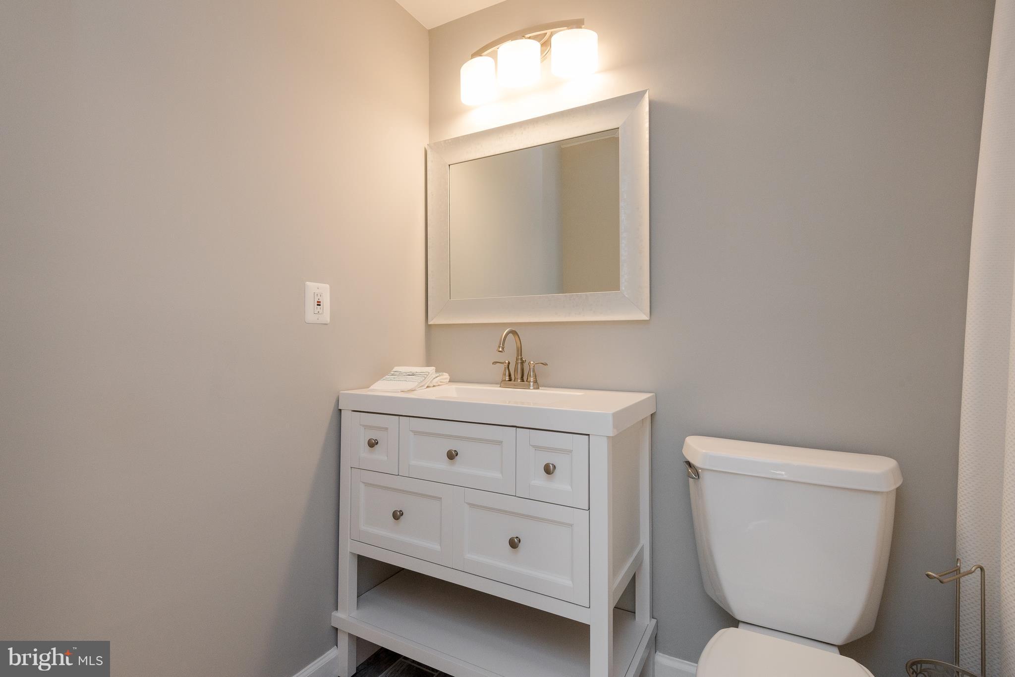 THE PROVINCES - Residential