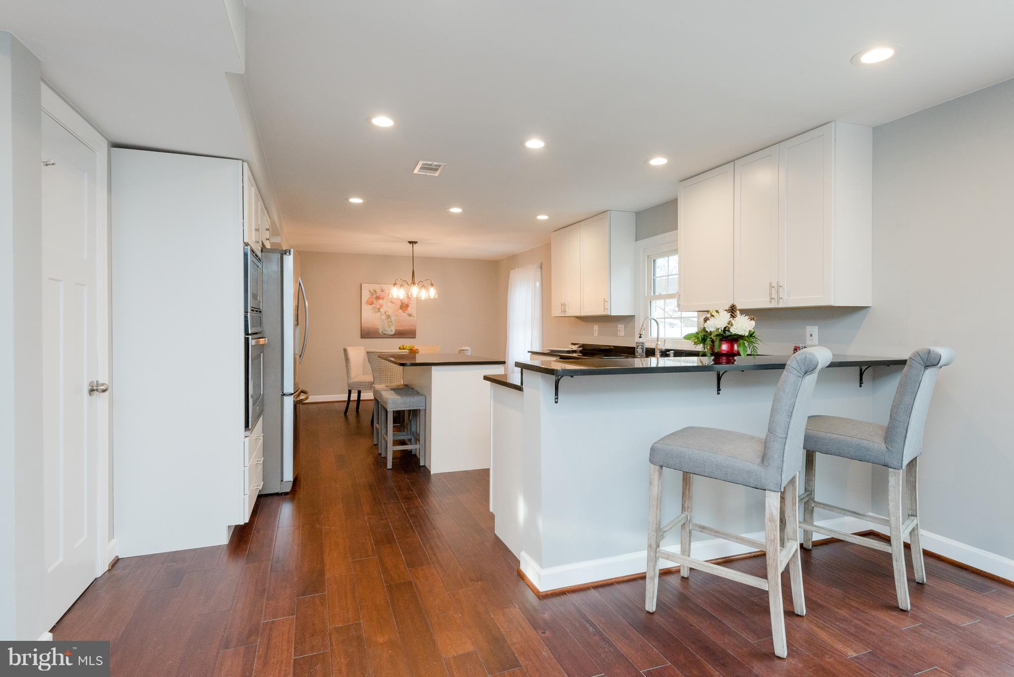 THE PROVINCES - Residential