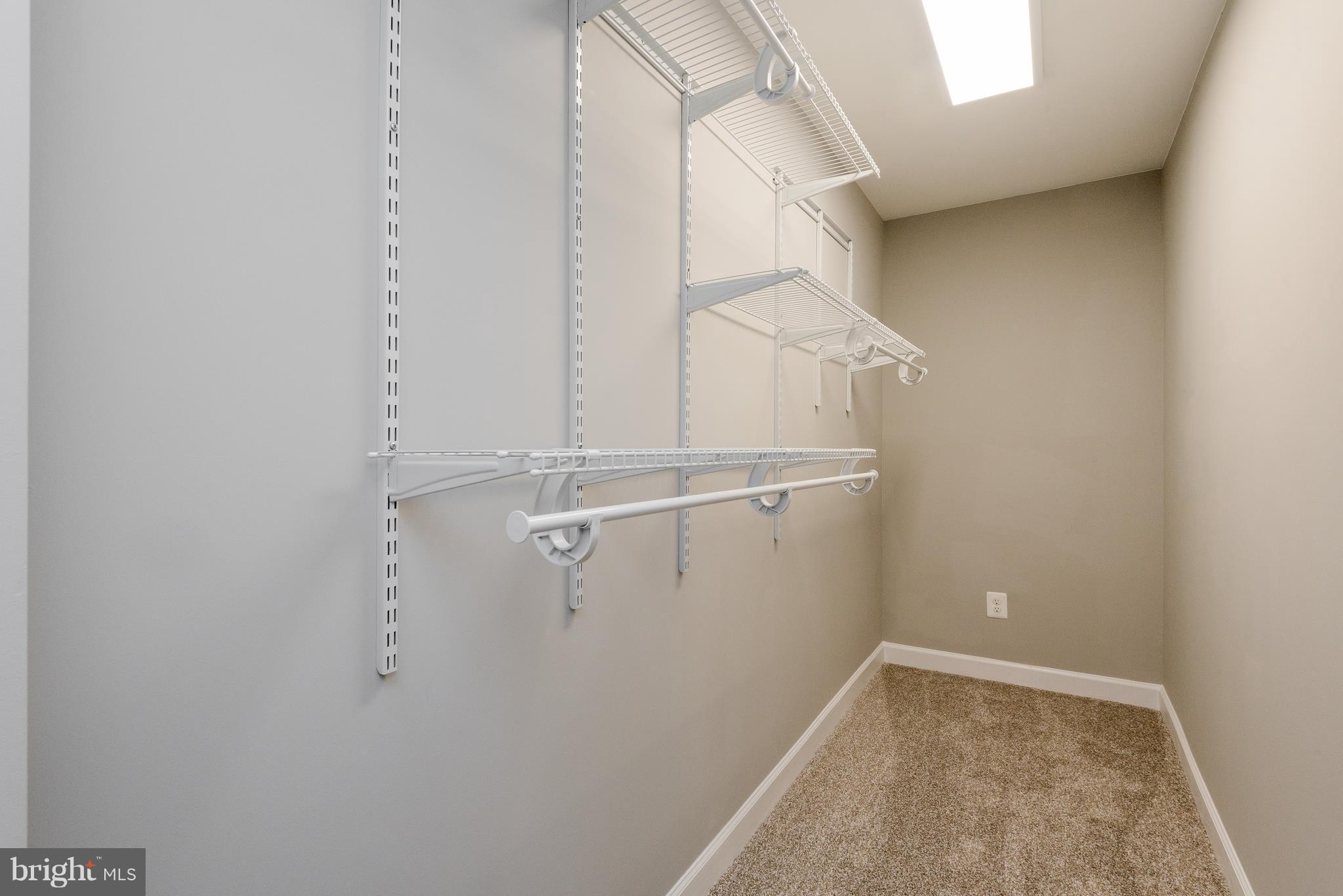 THE PROVINCES - Residential