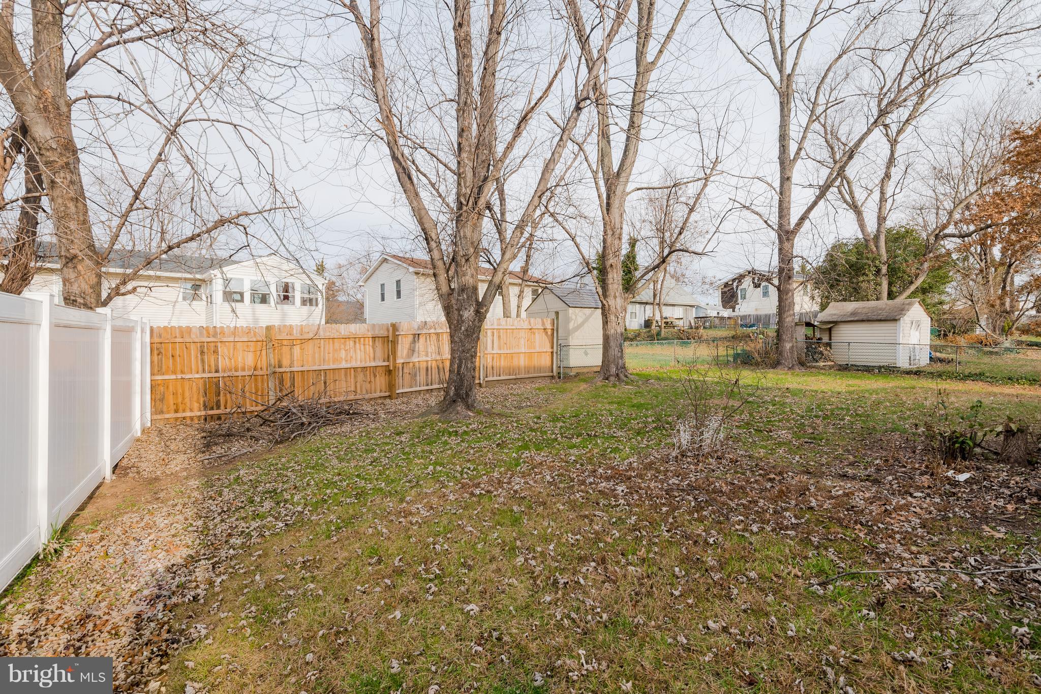 THE PROVINCES - Residential