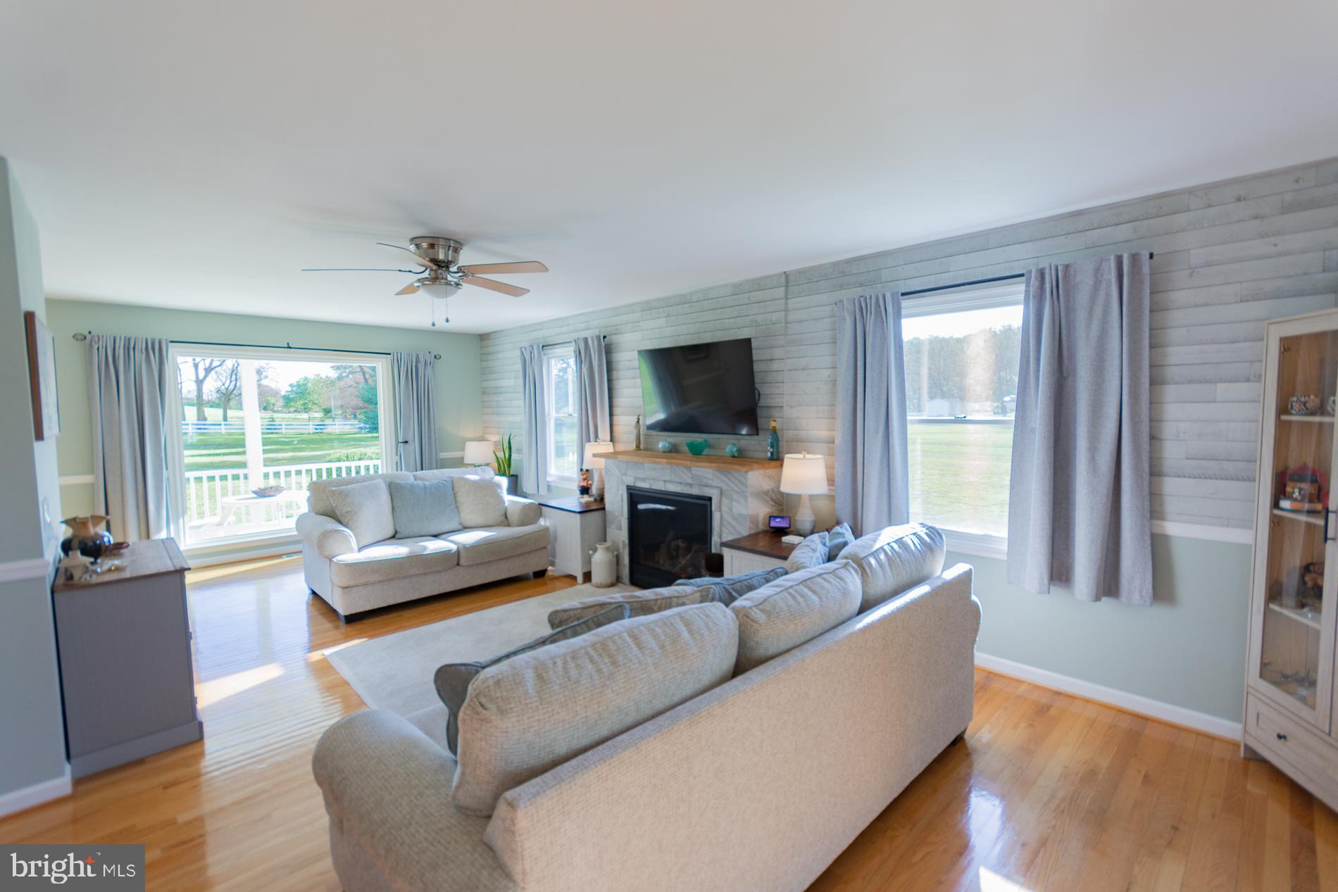 GLENDALE ESTATES - Residential