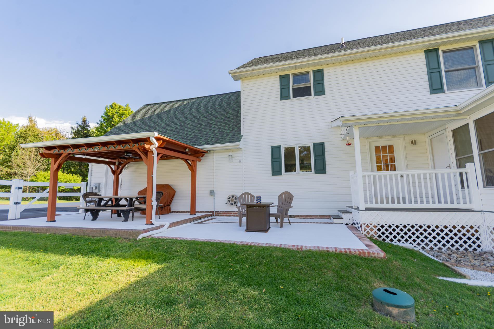 GLENDALE ESTATES - Residential