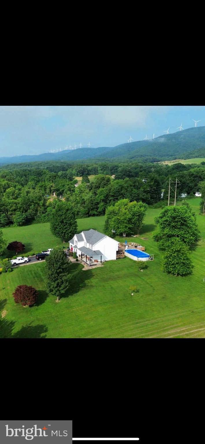 TIMBERLAKE ESTATES - Residential