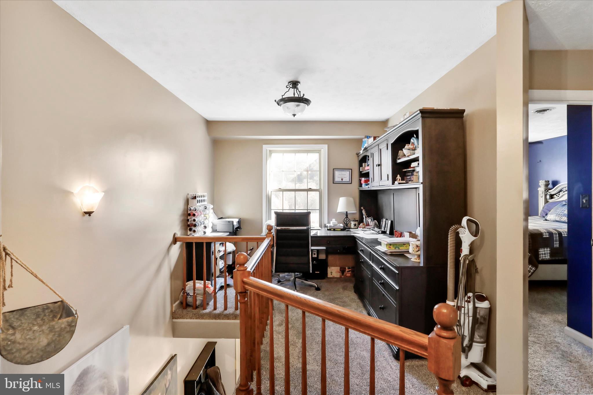 TIMBERLAKE ESTATES - Residential