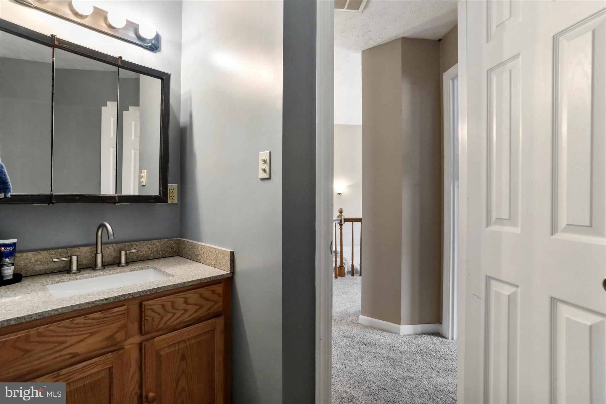 TIMBERLAKE ESTATES - Residential