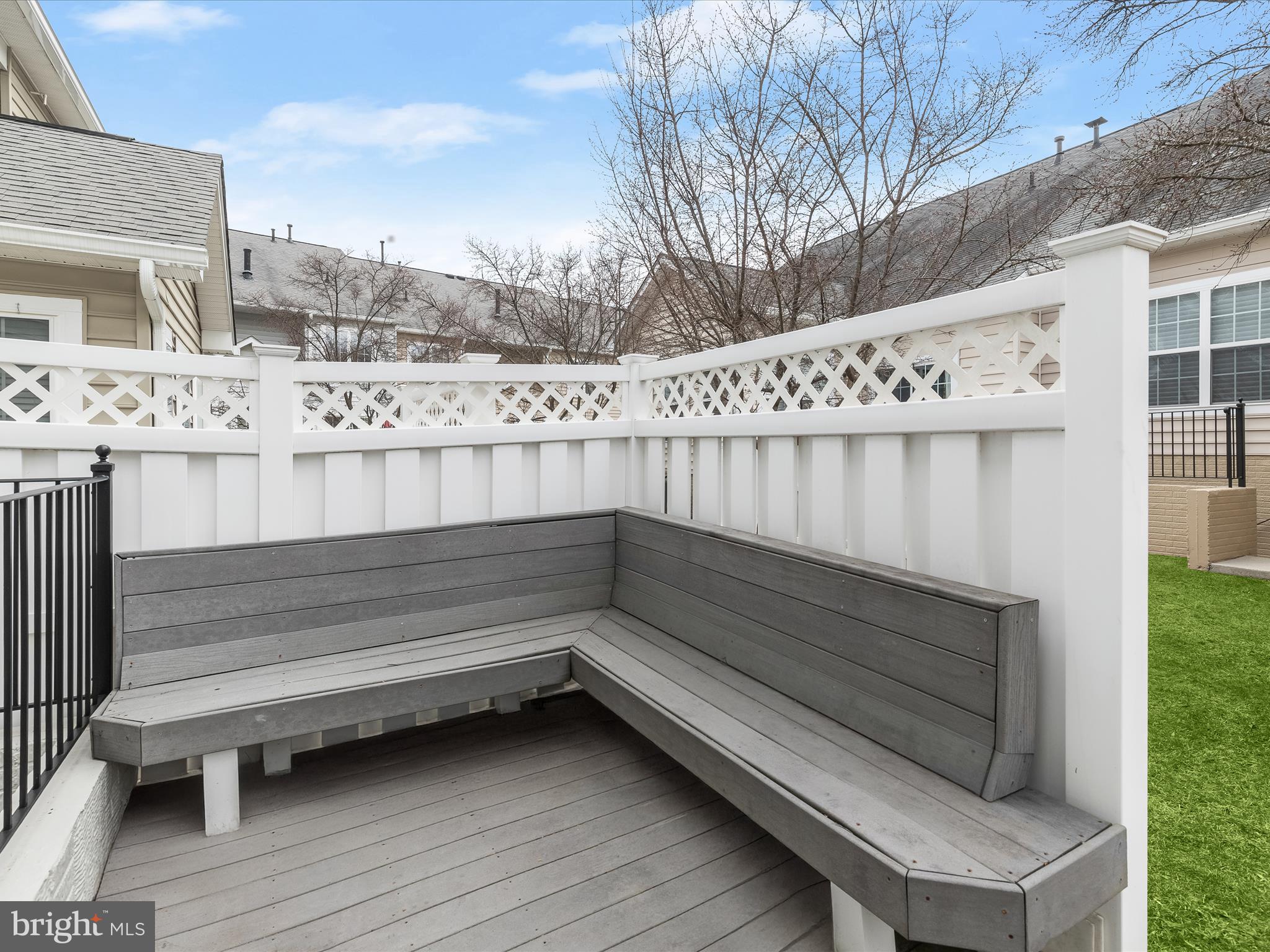 SNOWDEN OVERLOOK - Residential