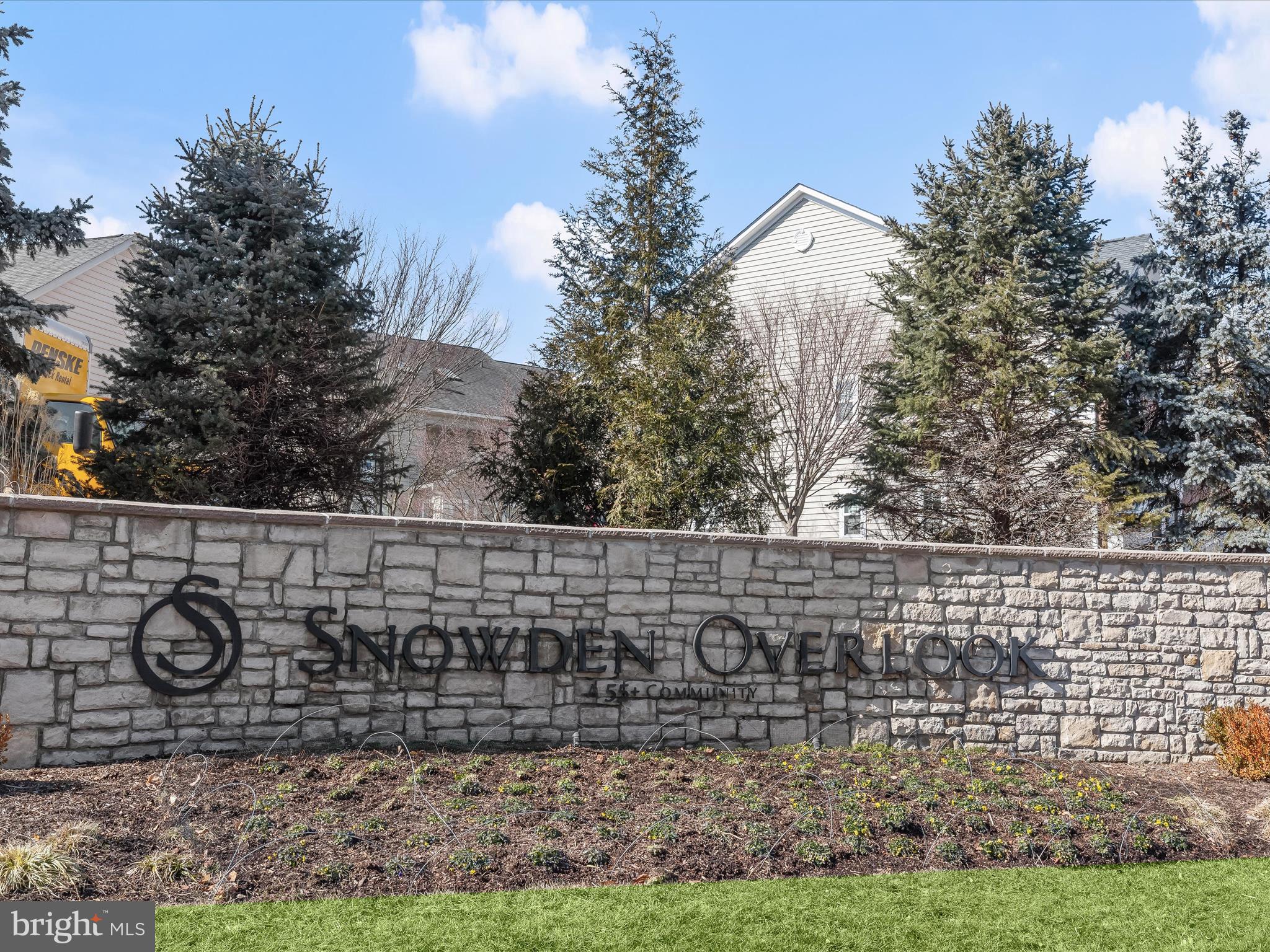 SNOWDEN OVERLOOK - Residential