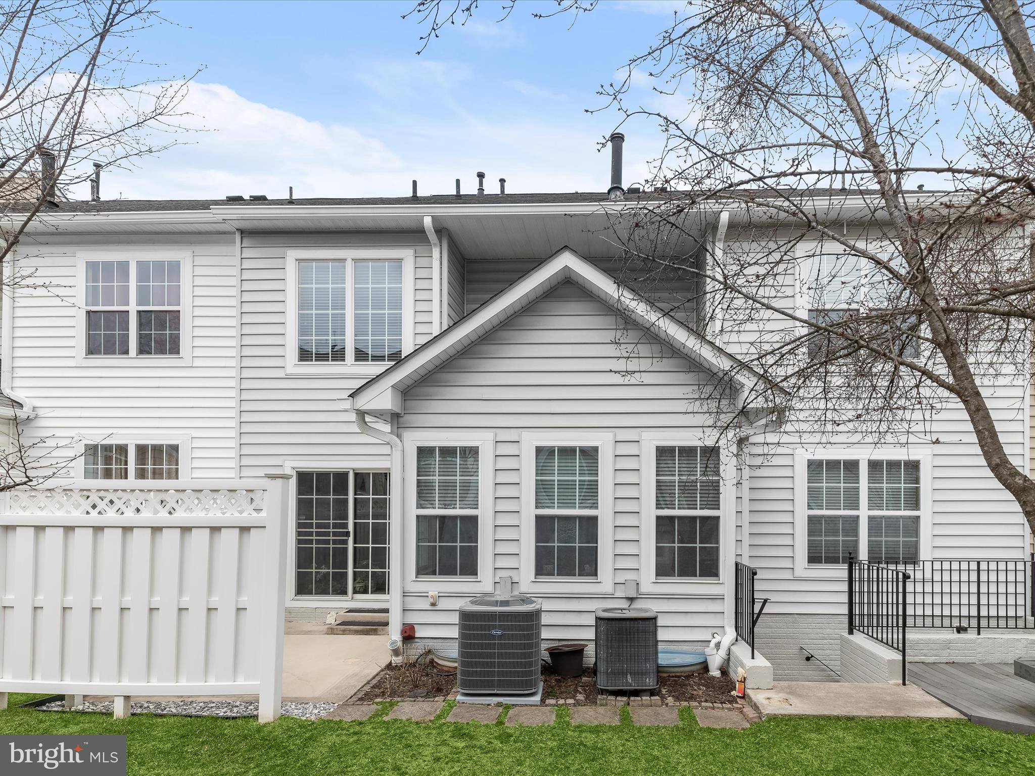 SNOWDEN OVERLOOK - Residential