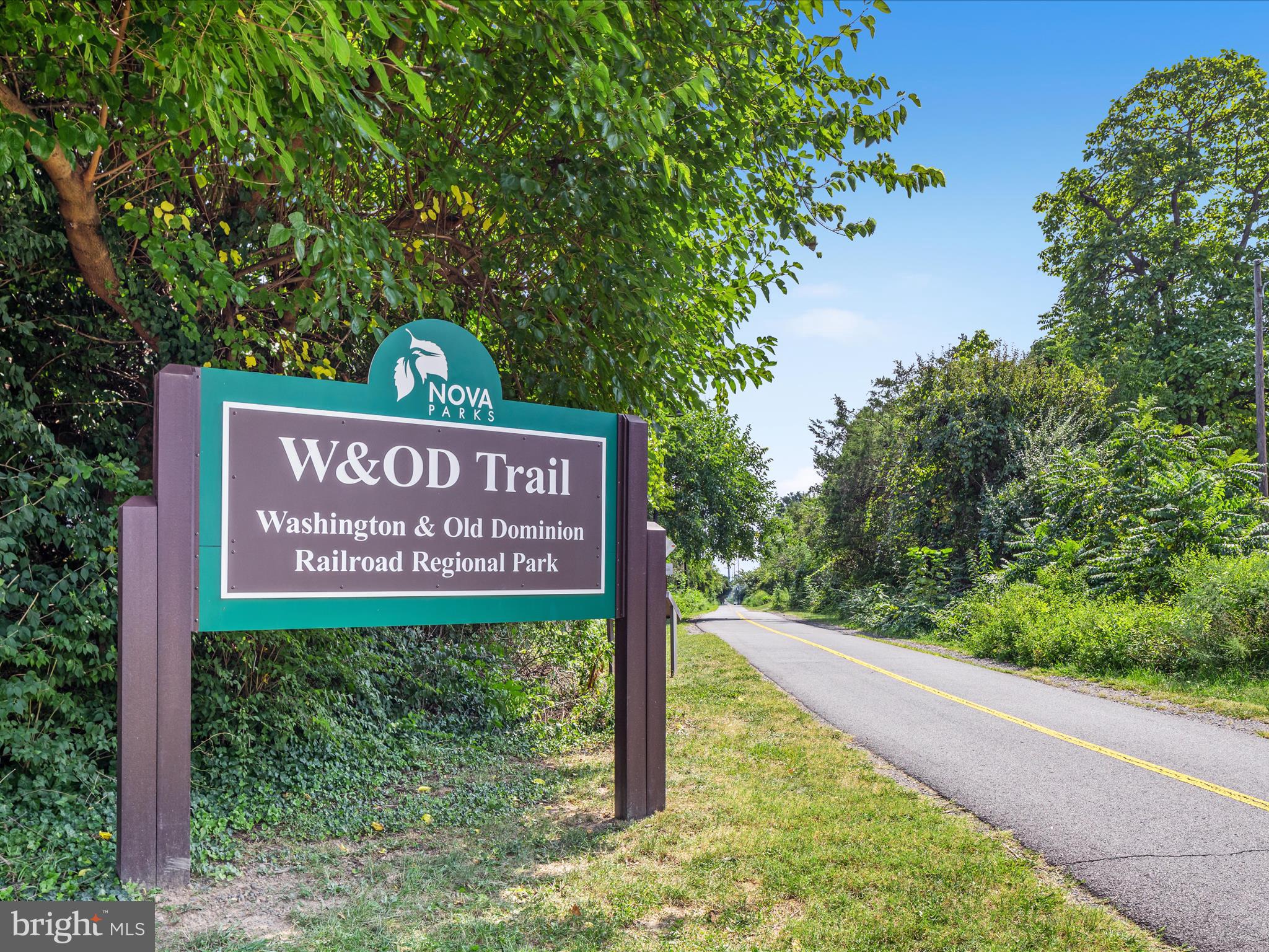 GLENBROOKE WOODS - Residential