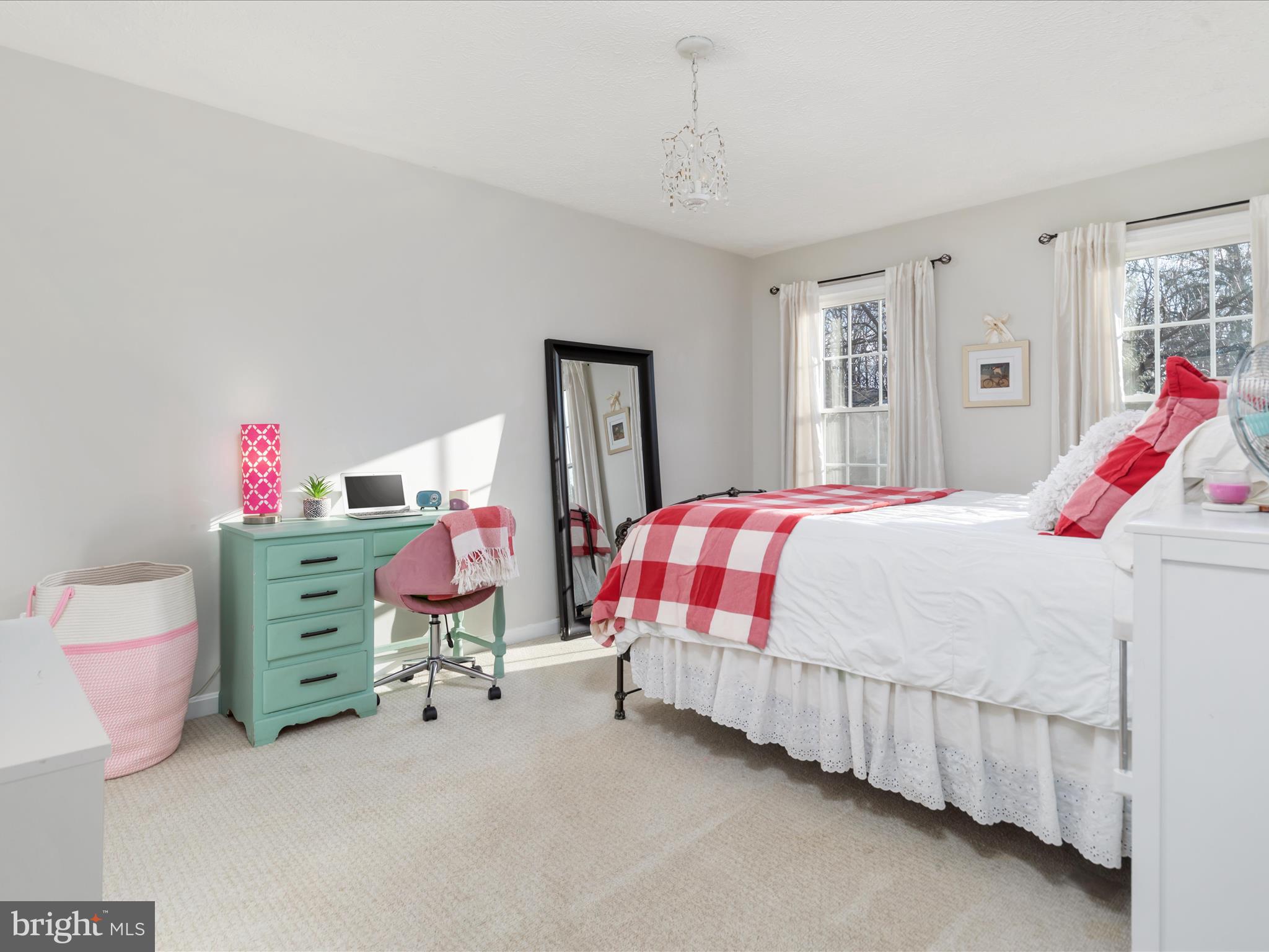 GLENBROOKE WOODS - Residential