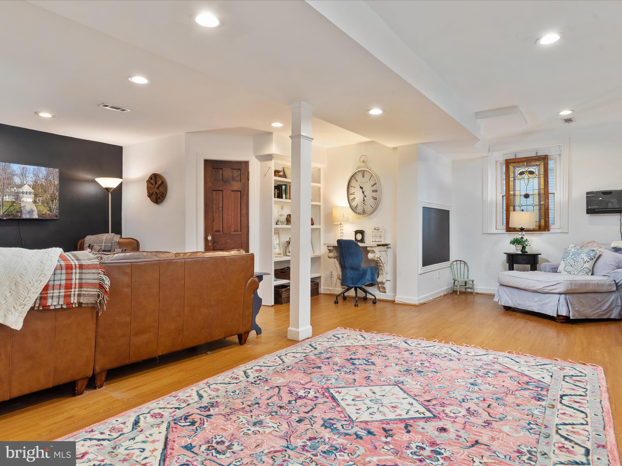 GLENBROOKE WOODS - Residential