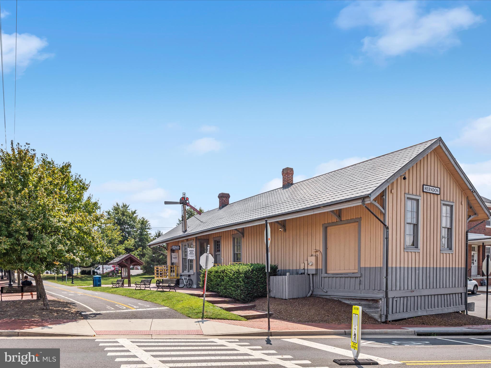 GLENBROOKE WOODS - Residential