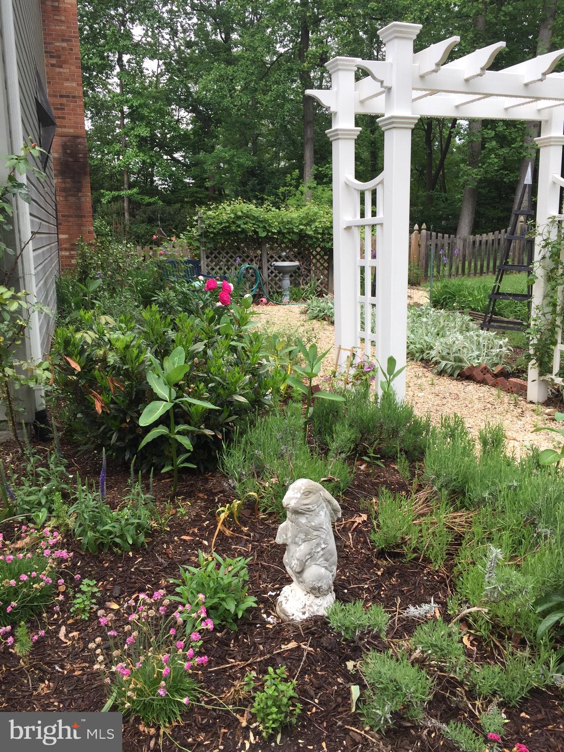 GLENBROOKE WOODS - Residential