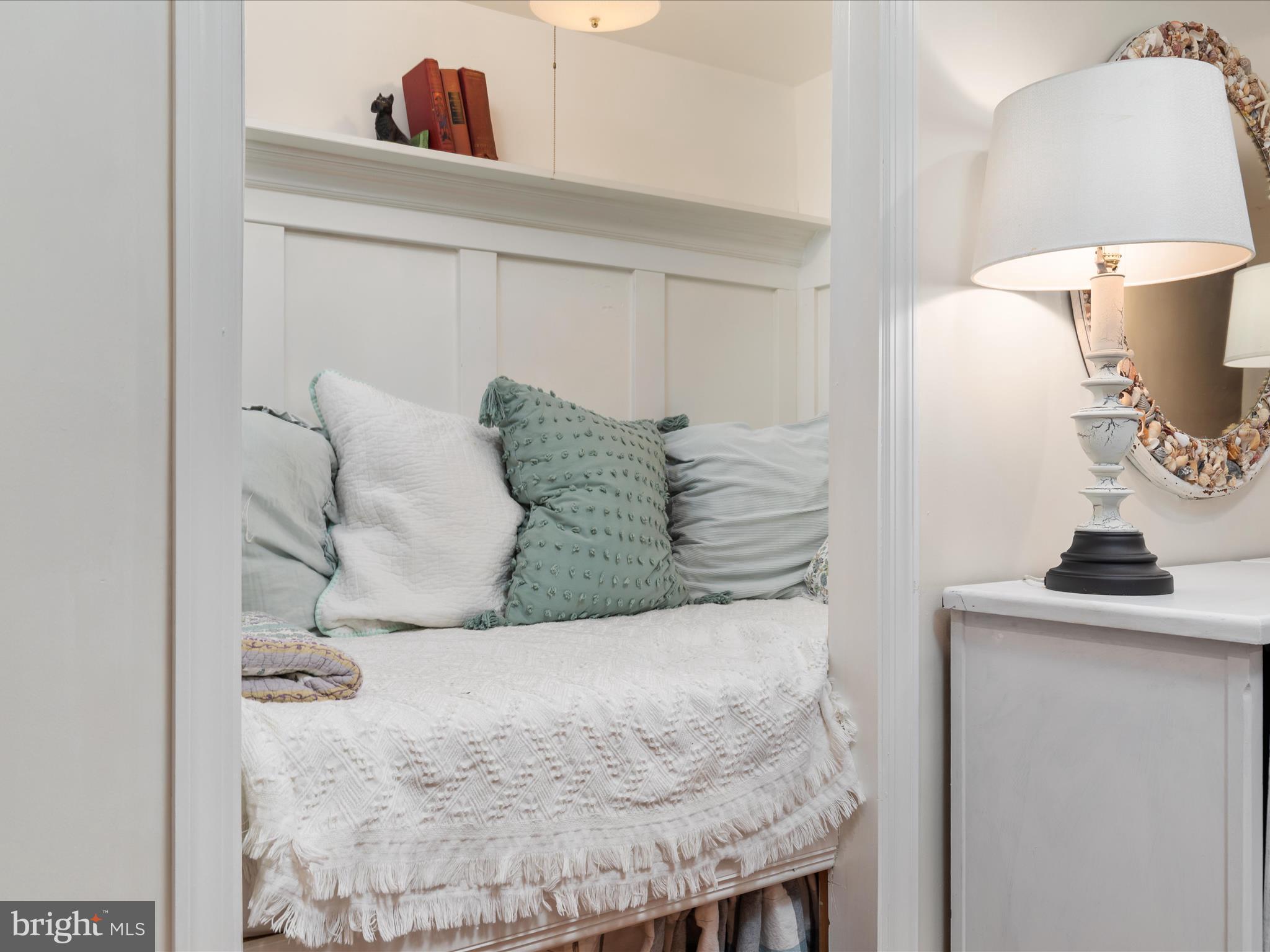 GLENBROOKE WOODS - Residential