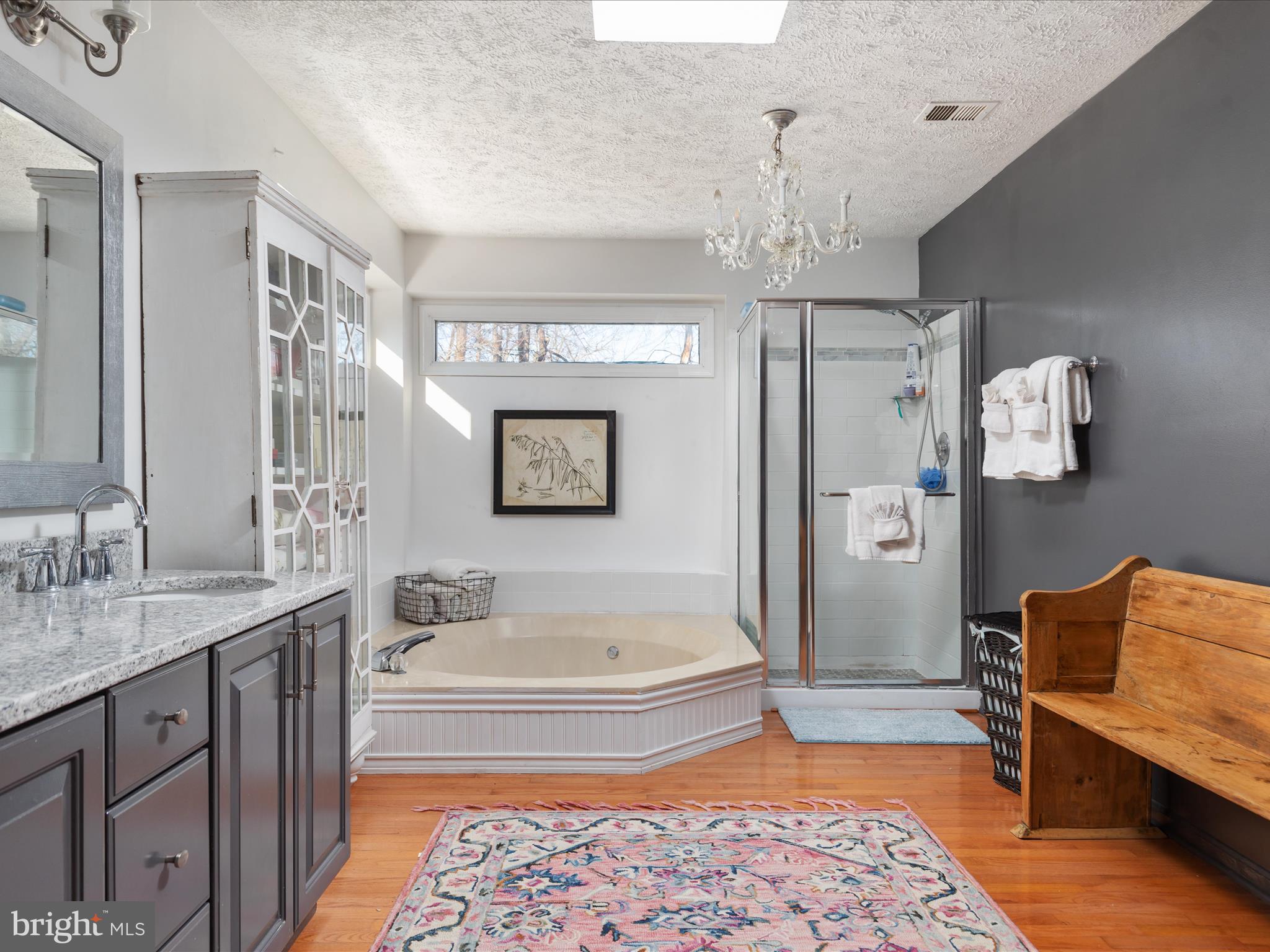 GLENBROOKE WOODS - Residential