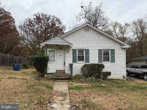 5715 MAGNOLIA LANE FALLS CHURCH VA 22041