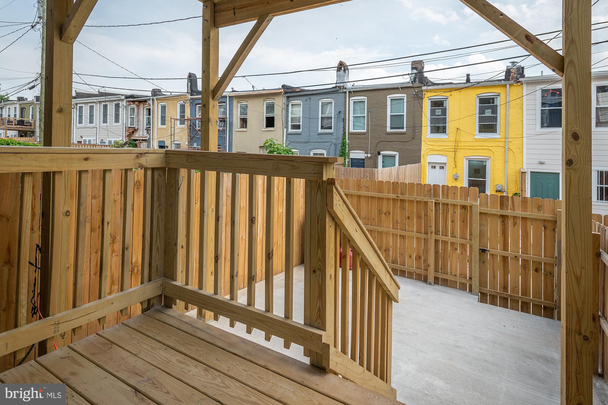 BROADWAY - Residential