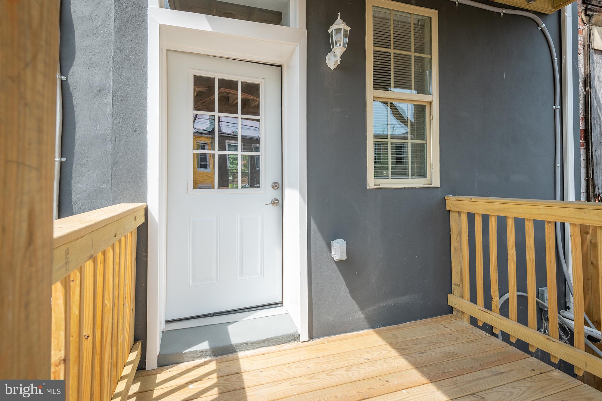 BROADWAY - Residential