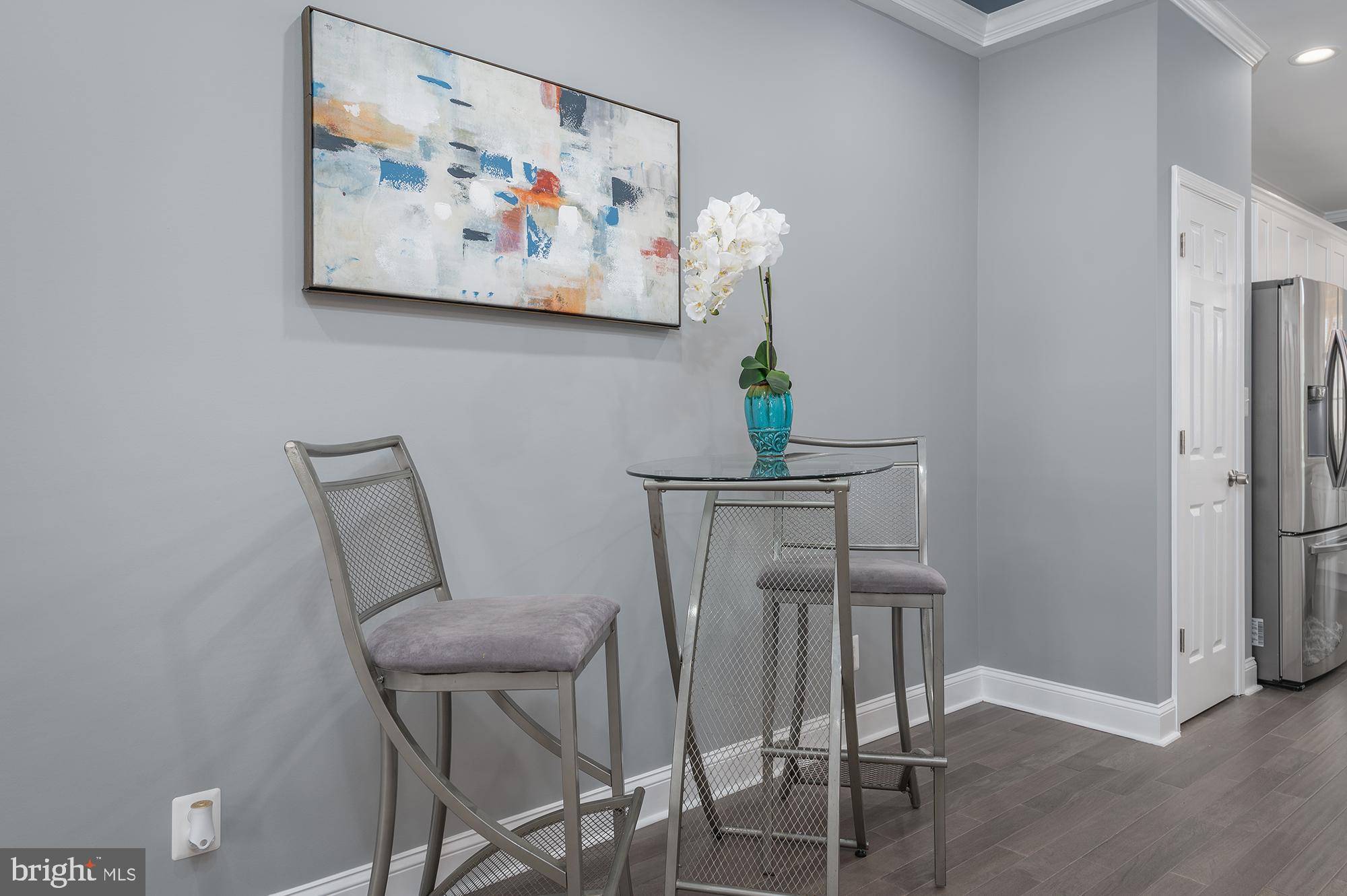 BROADWAY - Residential