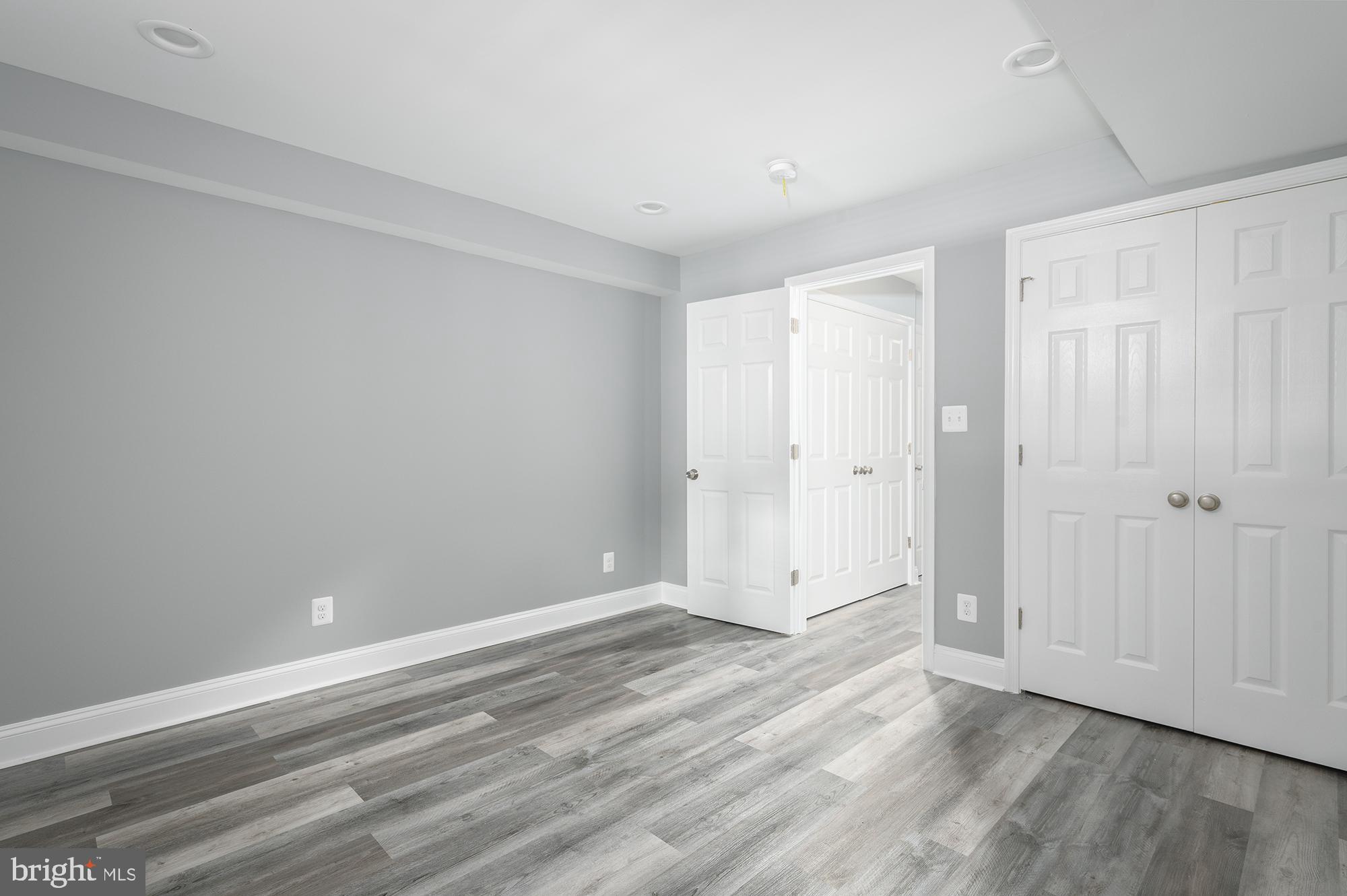 BROADWAY - Residential