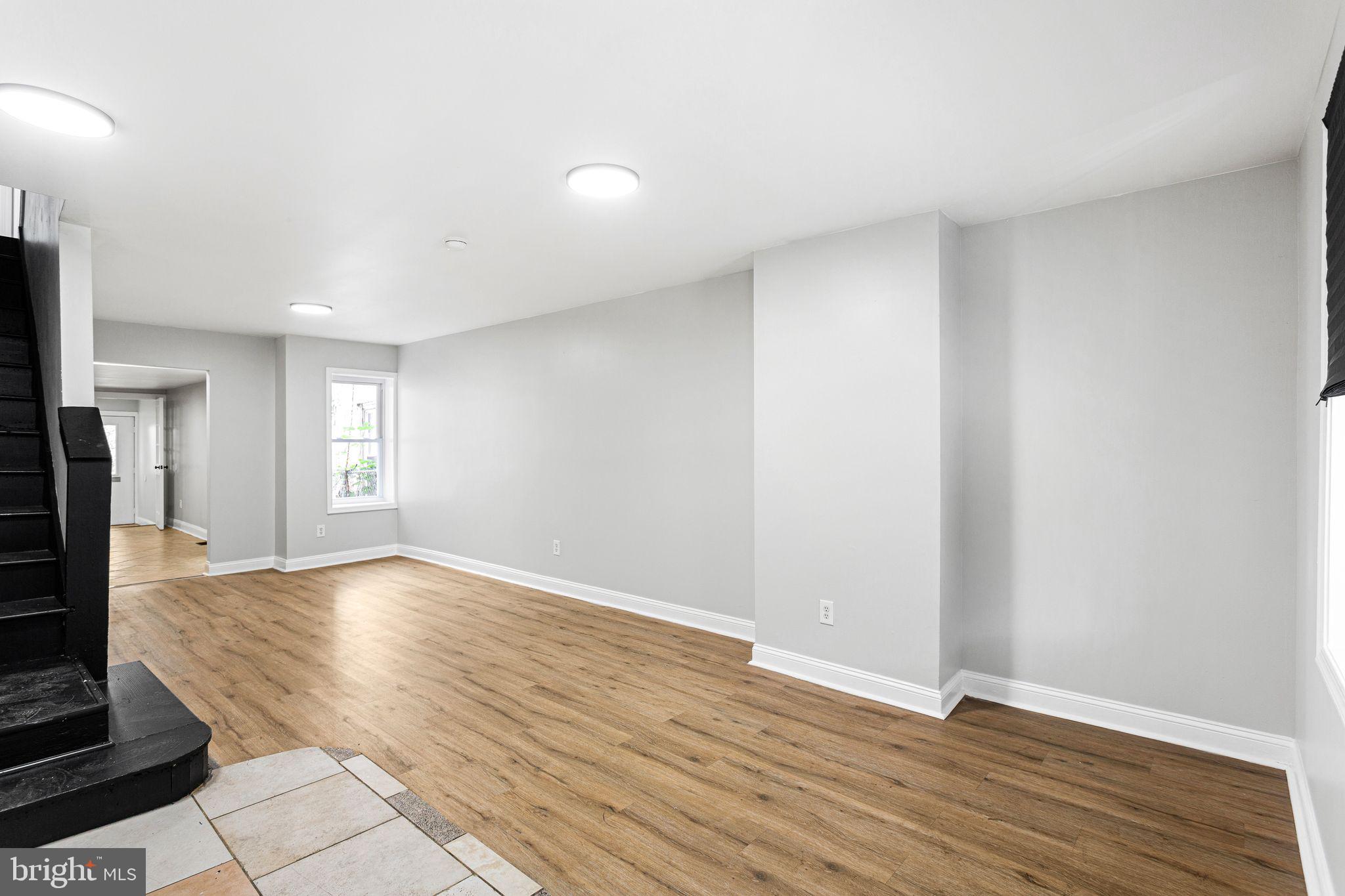 3841 FOLSOM STREET