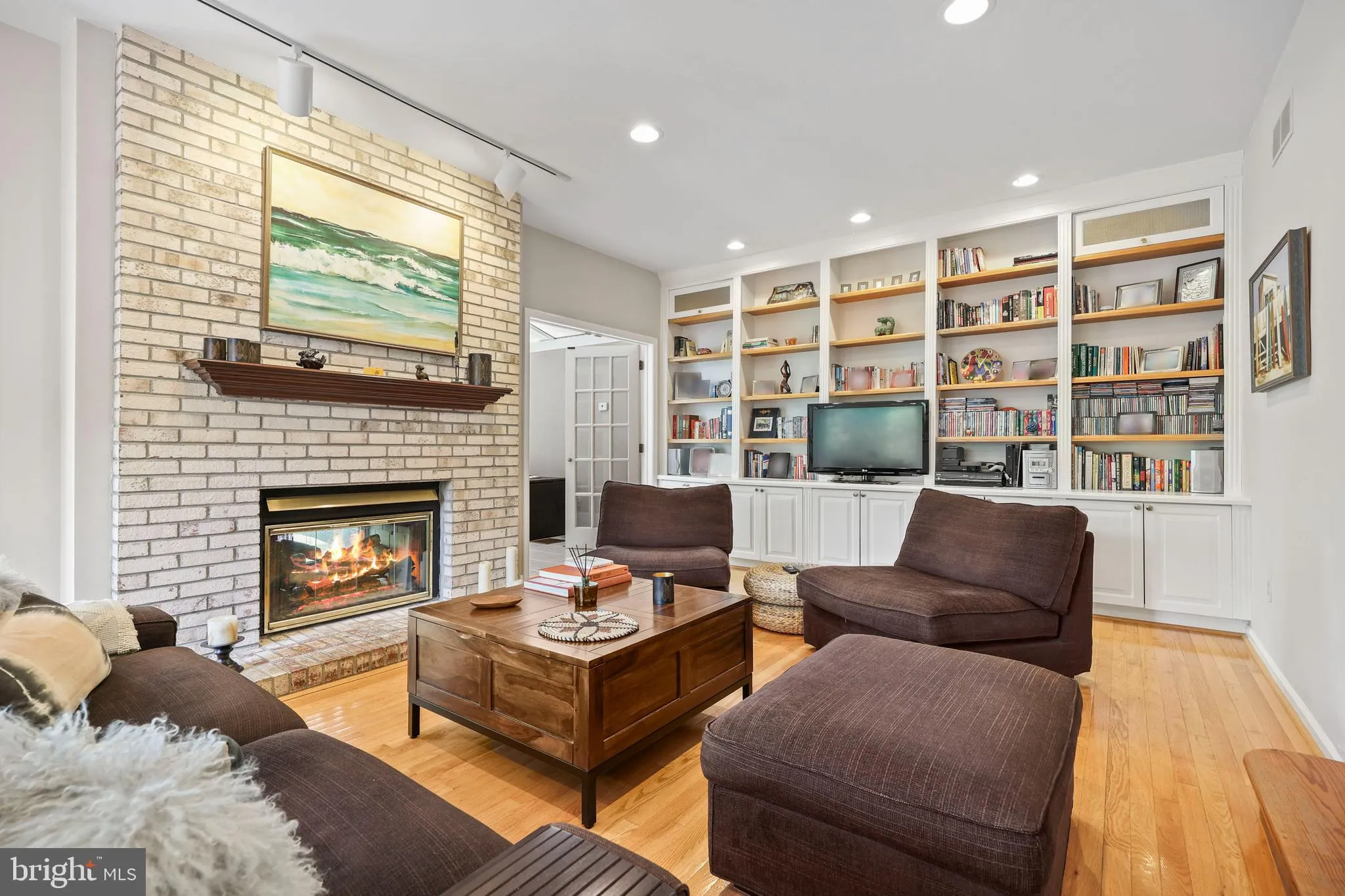 Pennington, New Jersey 08534, United States, 4 Bedrooms Bedrooms, ,3 BathroomsBathrooms,Residential,Contingent,118114