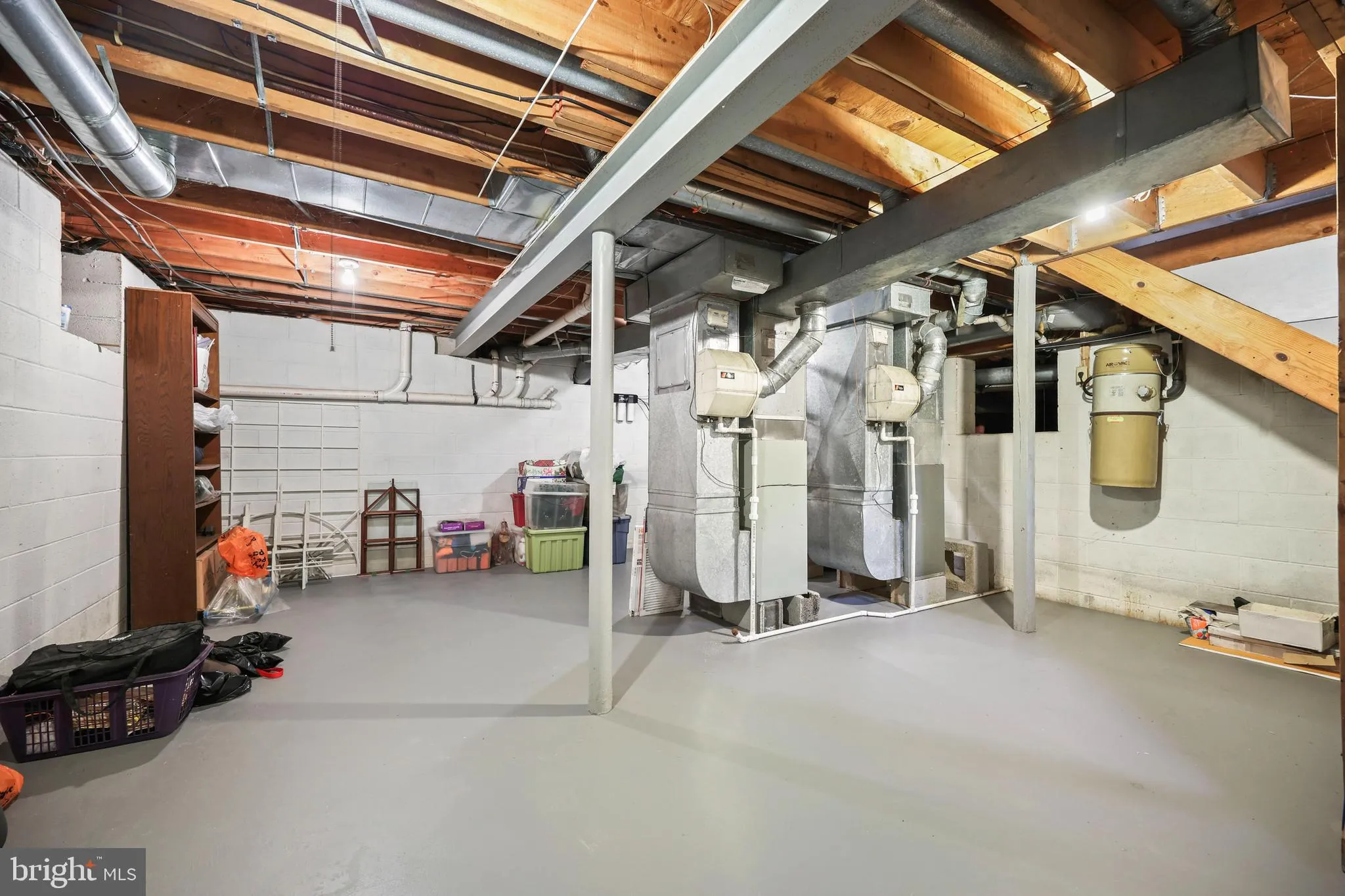 Pennington, New Jersey 08534, United States, 4 Bedrooms Bedrooms, ,3 BathroomsBathrooms,Residential,Contingent,118114