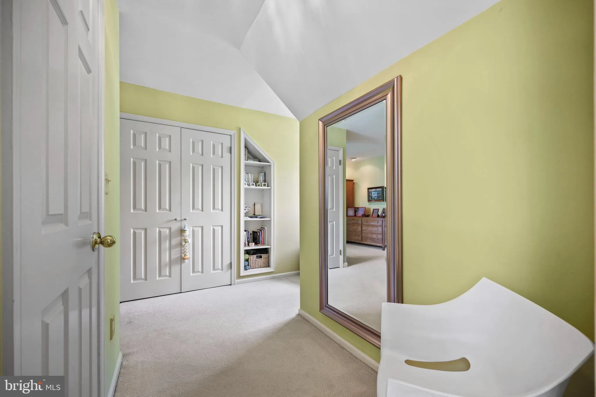 Pennington, New Jersey 08534, United States, 4 Bedrooms Bedrooms, ,3 BathroomsBathrooms,Residential,Contingent,118114