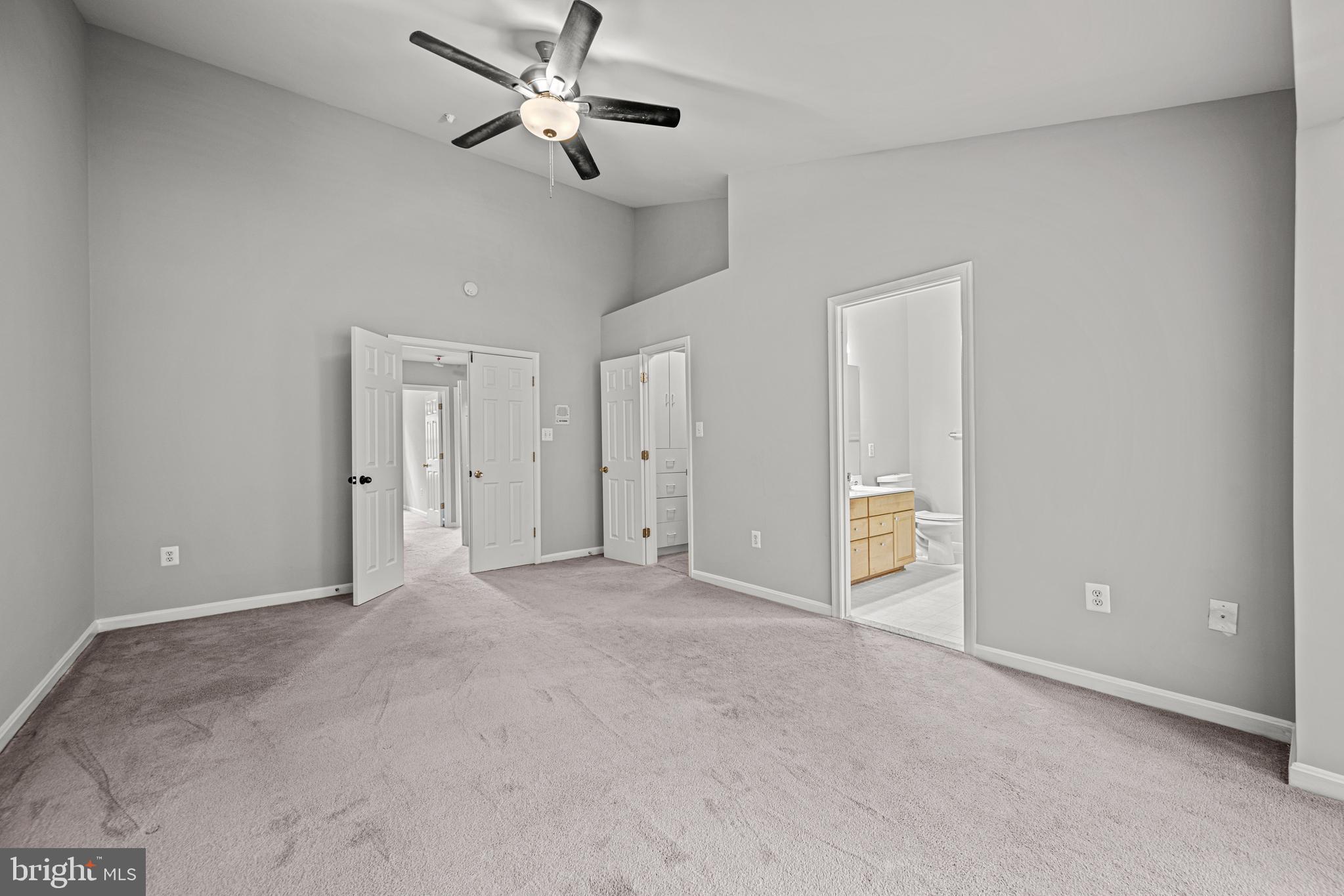 RUSSETT GREEN - Residential