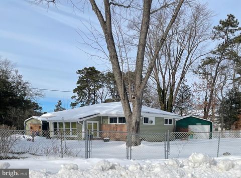 Homes For Sale - 2 Coosa Trail<br/> BROWNS MILLS, NJ 08015