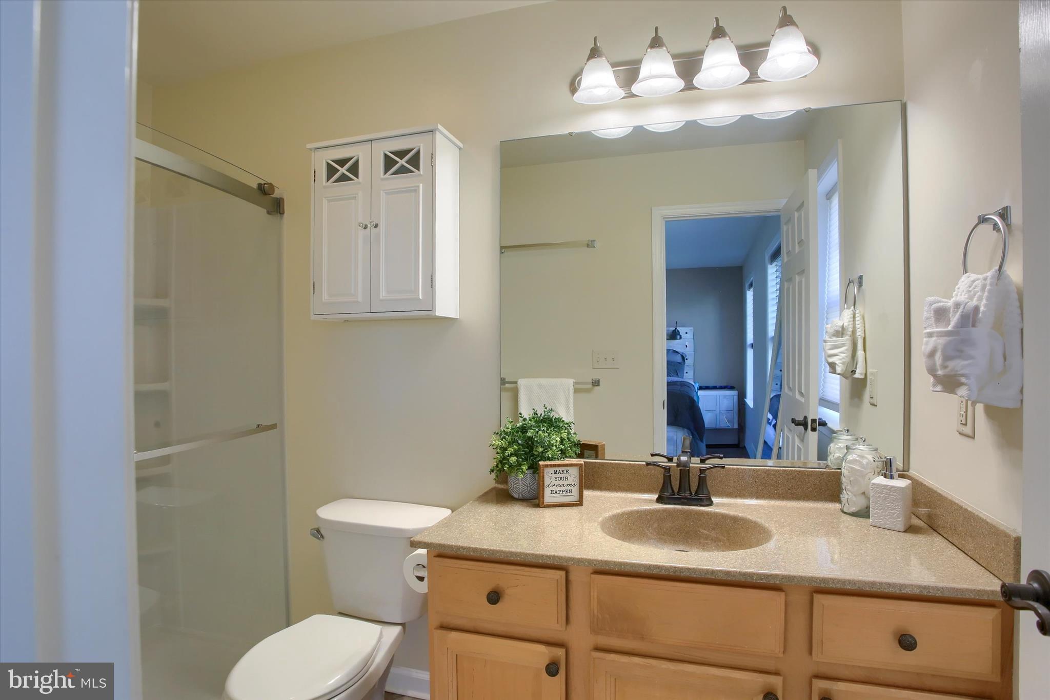 MAPLE GLEN - Residential