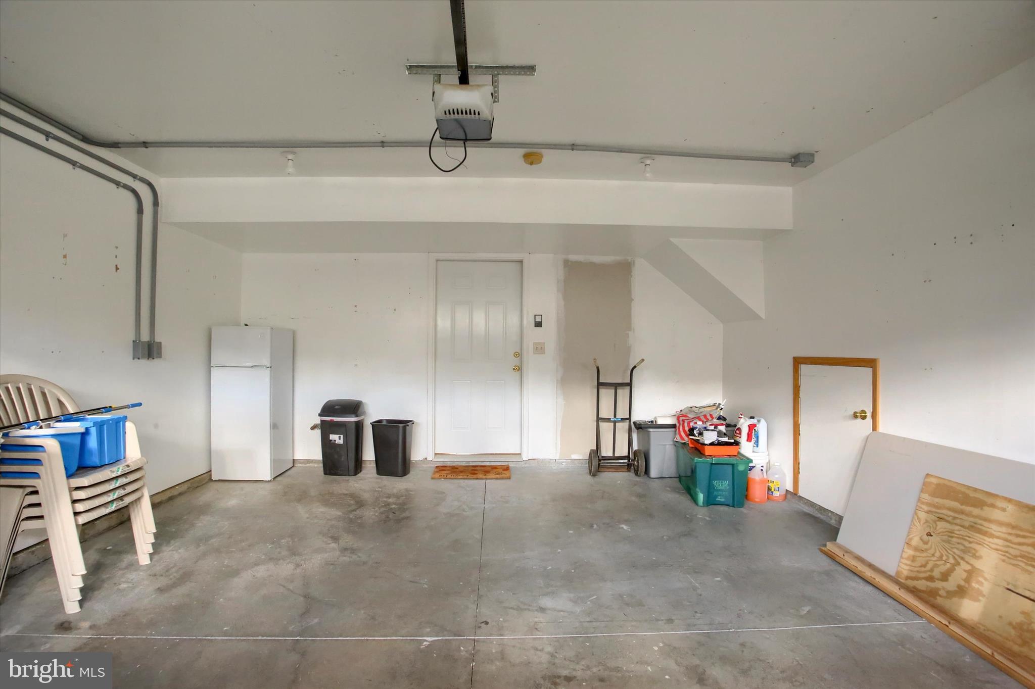 MAPLE GLEN - Residential