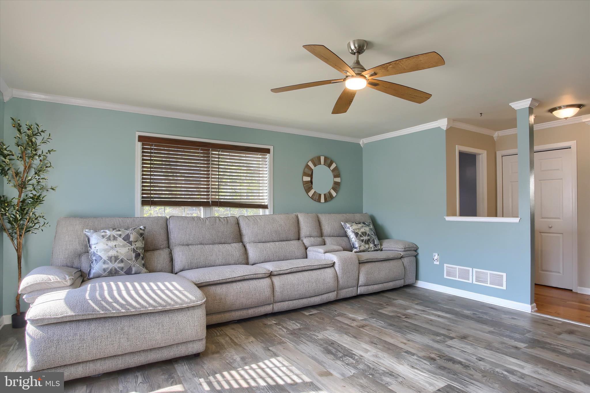 MAPLE GLEN - Residential