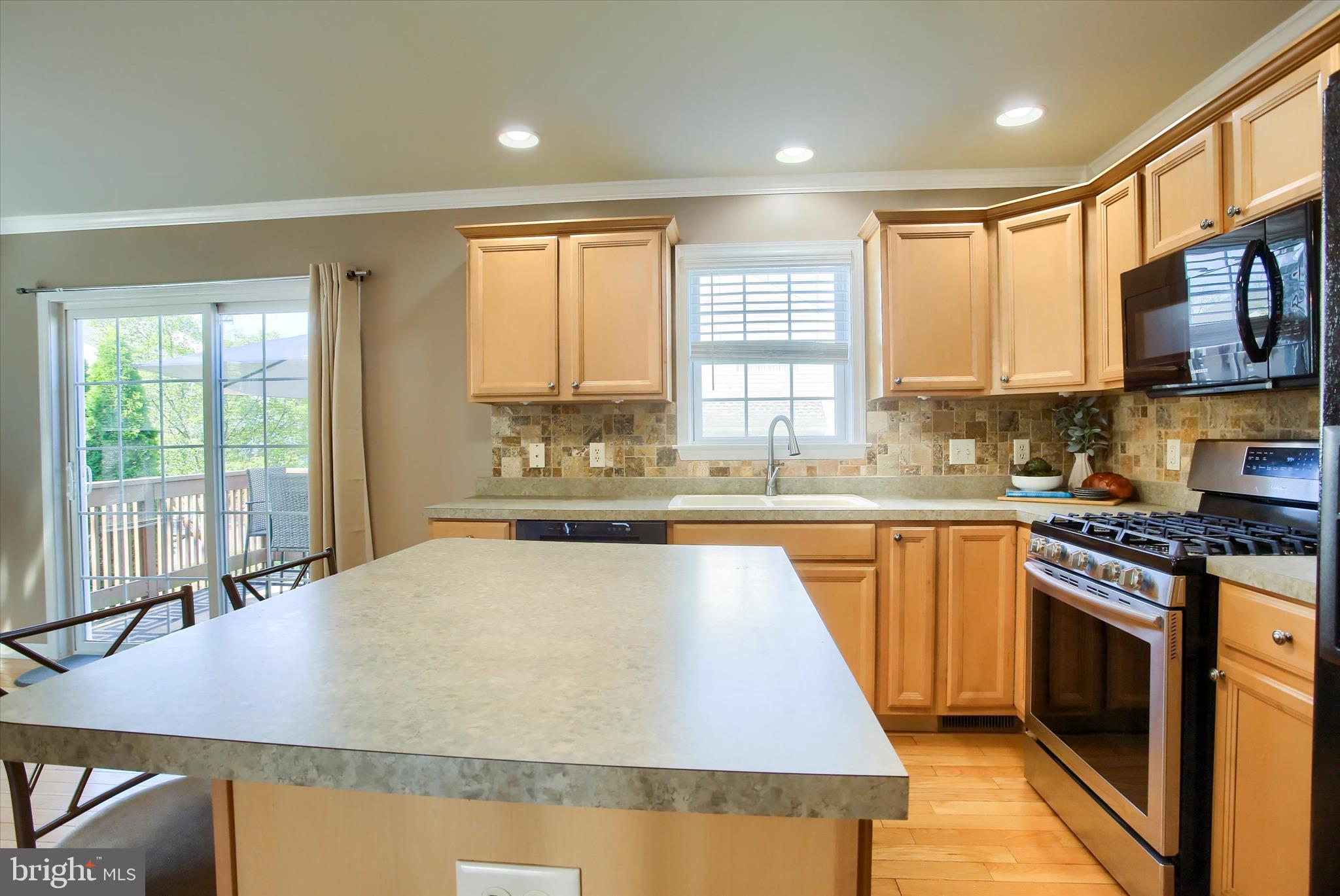 MAPLE GLEN - Residential