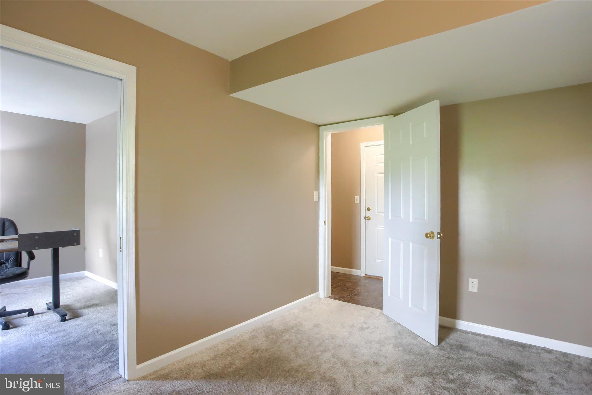 MAPLE GLEN - Residential