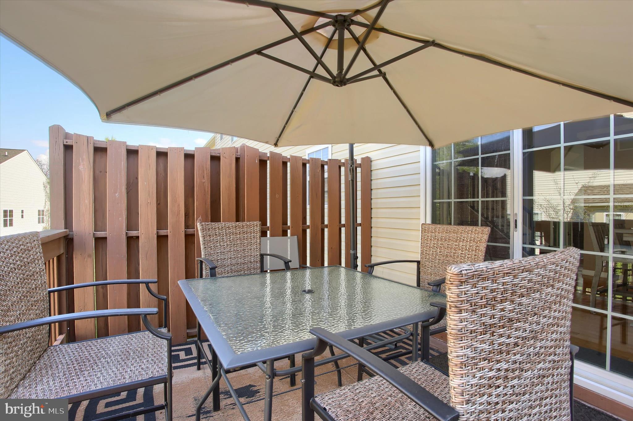 MAPLE GLEN - Residential