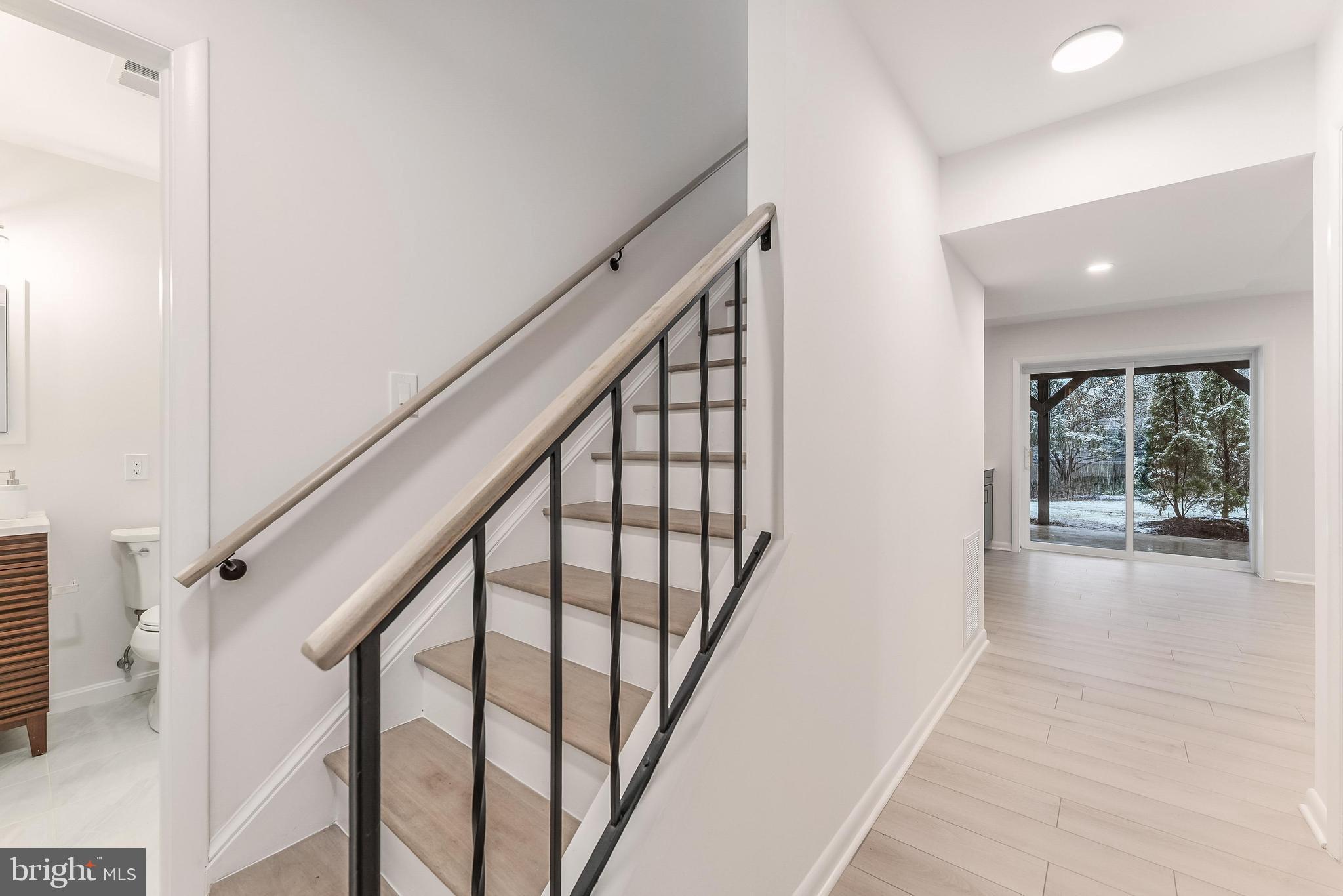 CARLIN SPRINGS - Residential