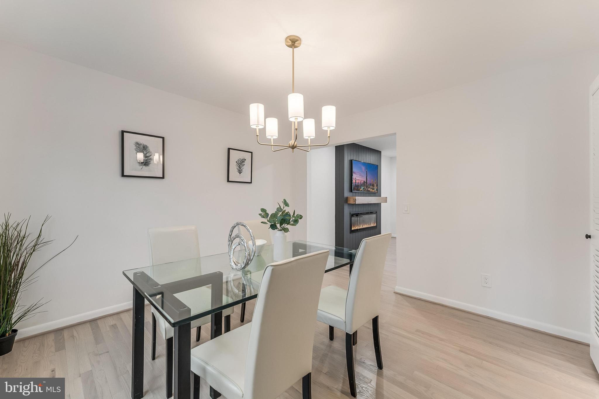 CARLIN SPRINGS - Residential