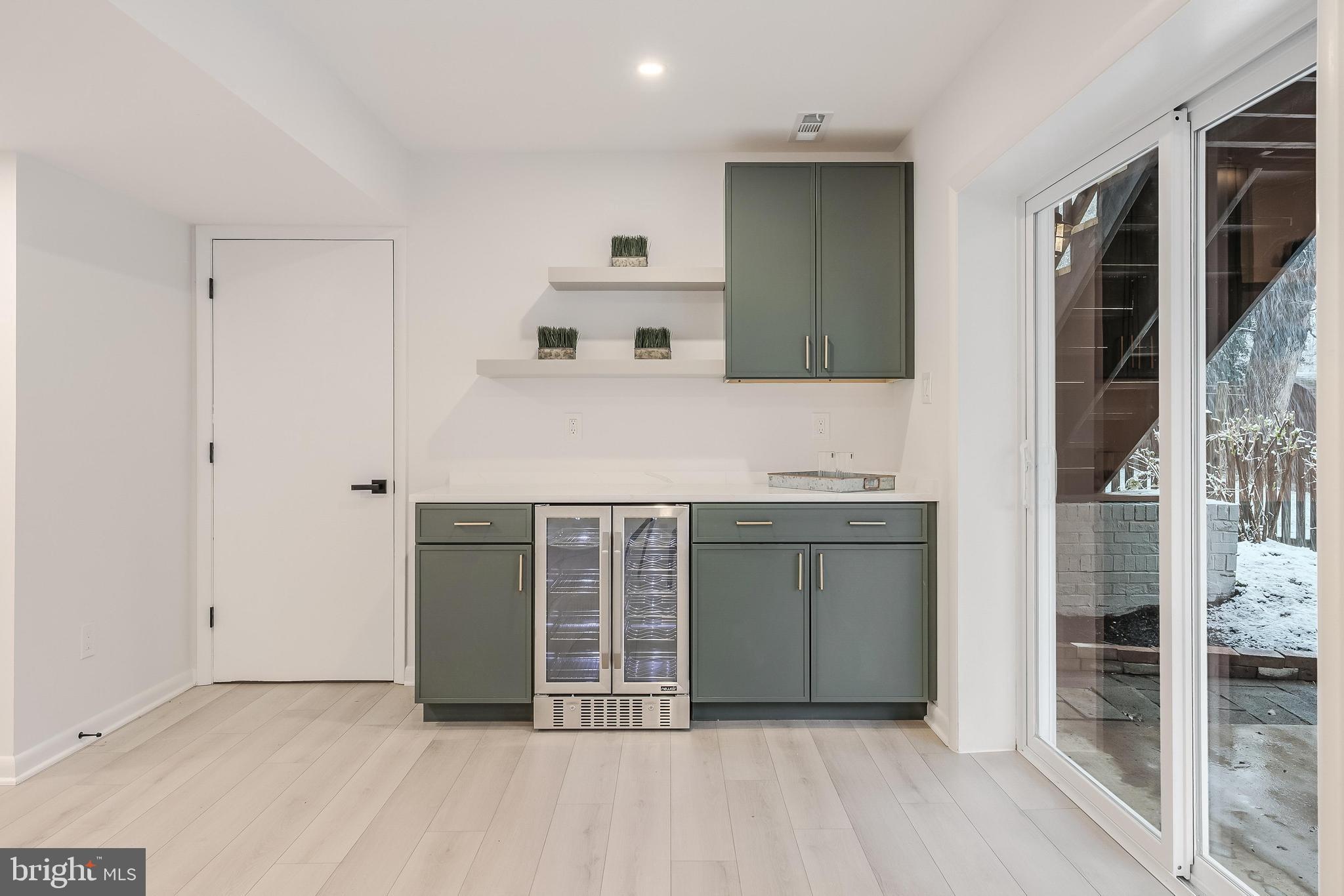 CARLIN SPRINGS - Residential