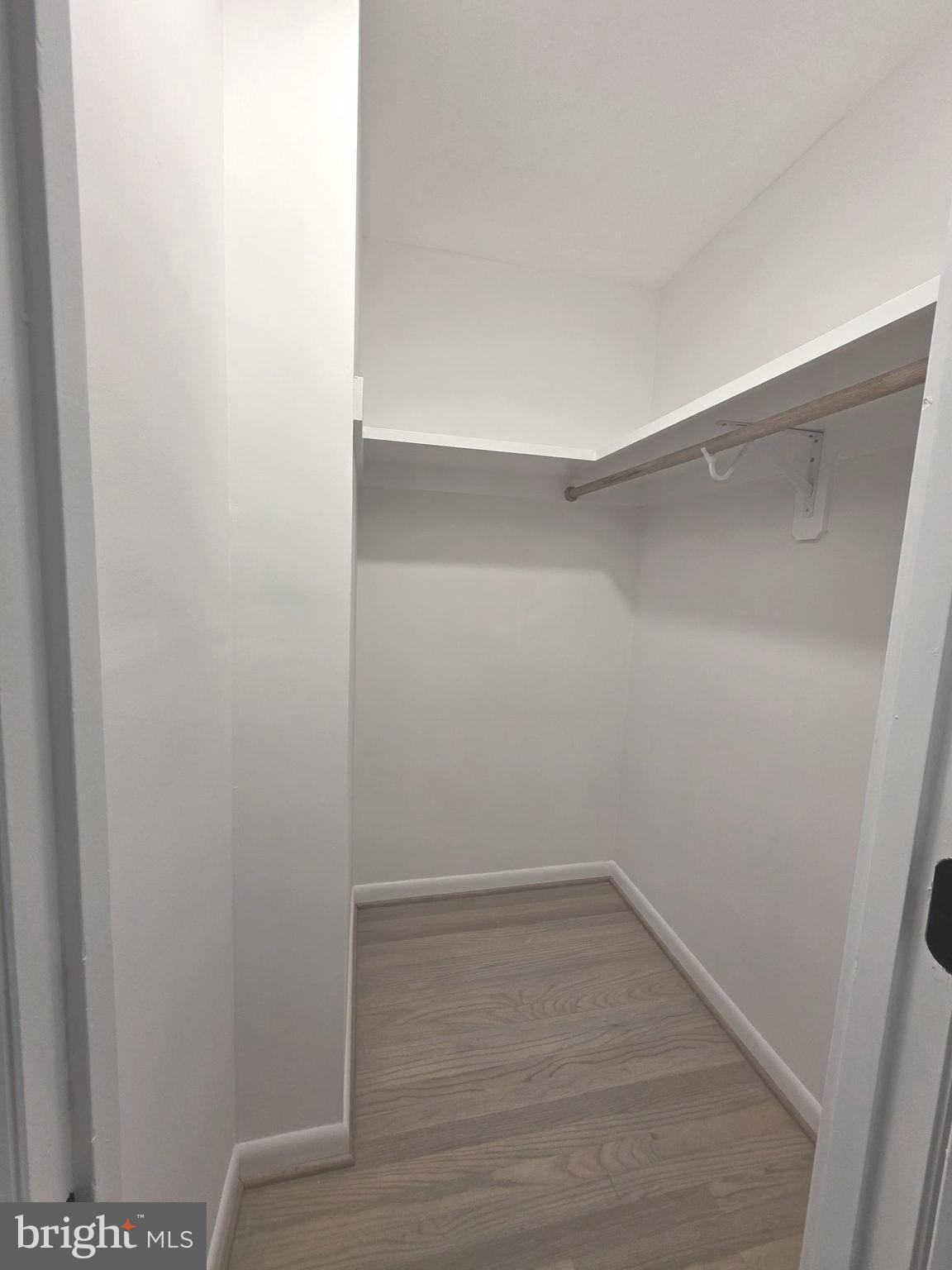 CARLIN SPRINGS - Residential