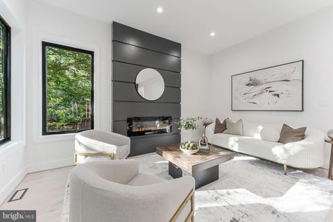 5524 5TH STREET S ARLINGTON VA 22204