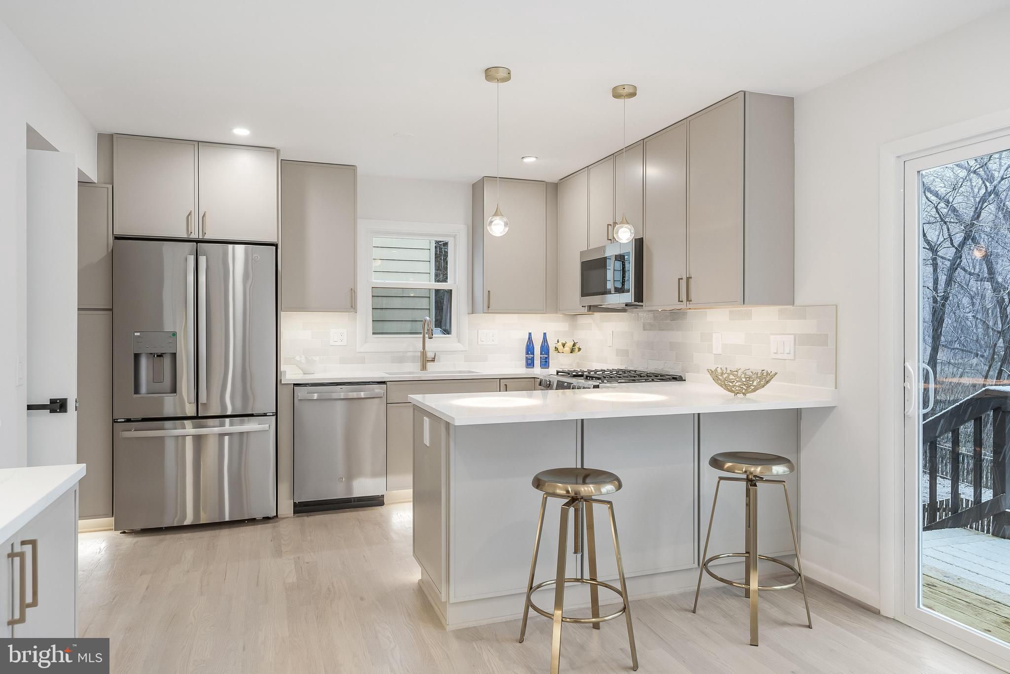 CARLIN SPRINGS - Residential